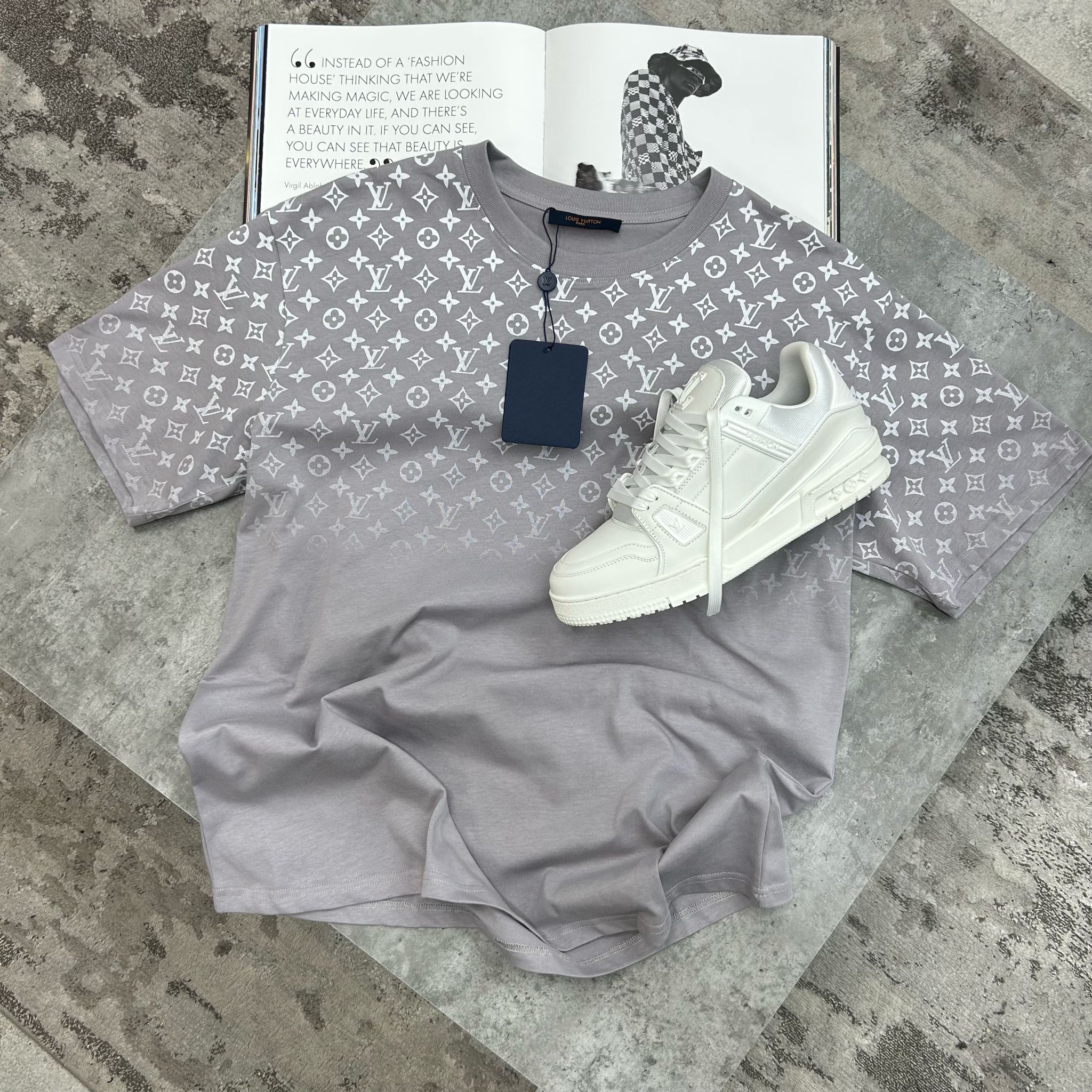 LVE - MONOGRAM T-SHIRT - GREY