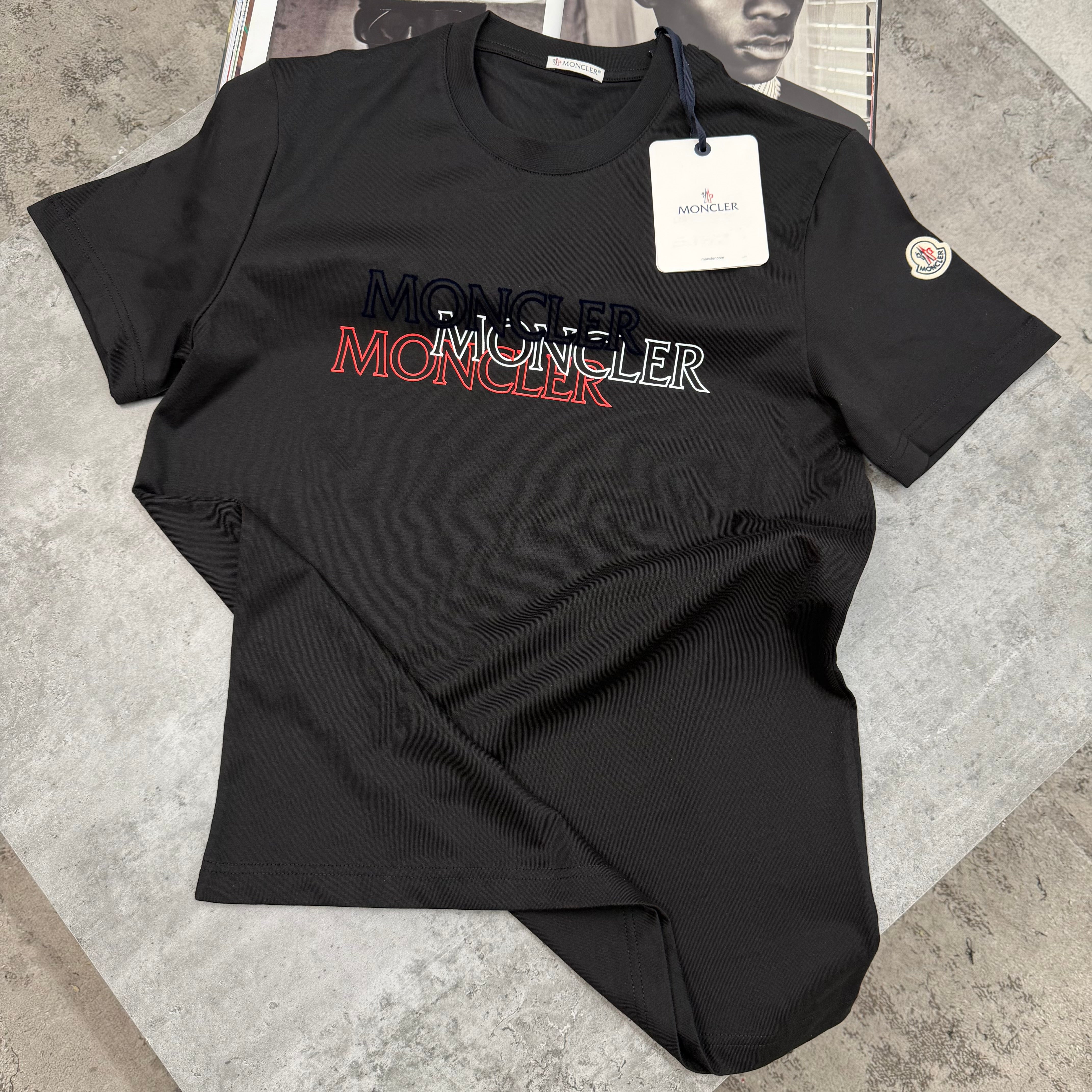 3 LOGO T-SHIRT - BLACK