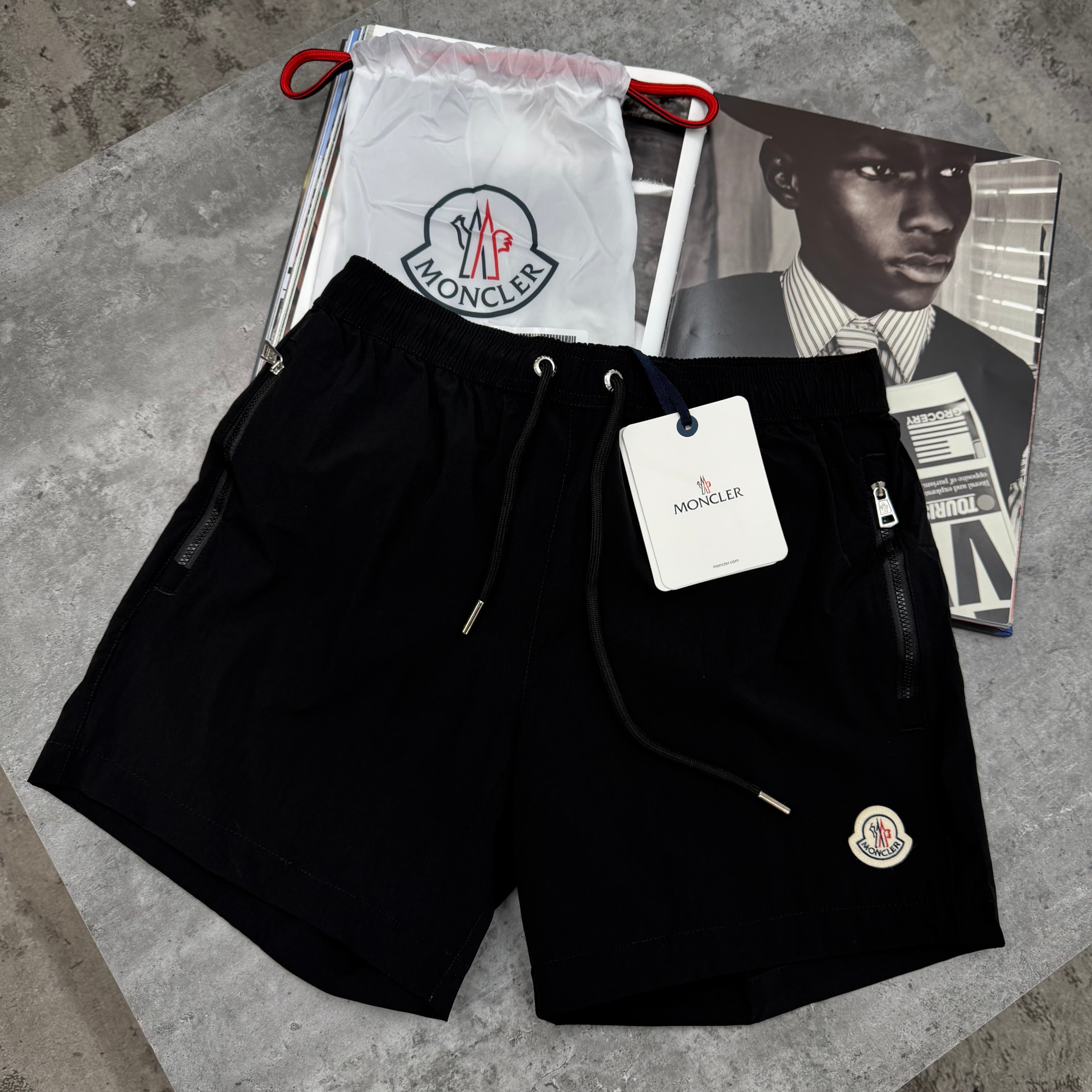 ZIPPED POCKET SWIMS - BLACK