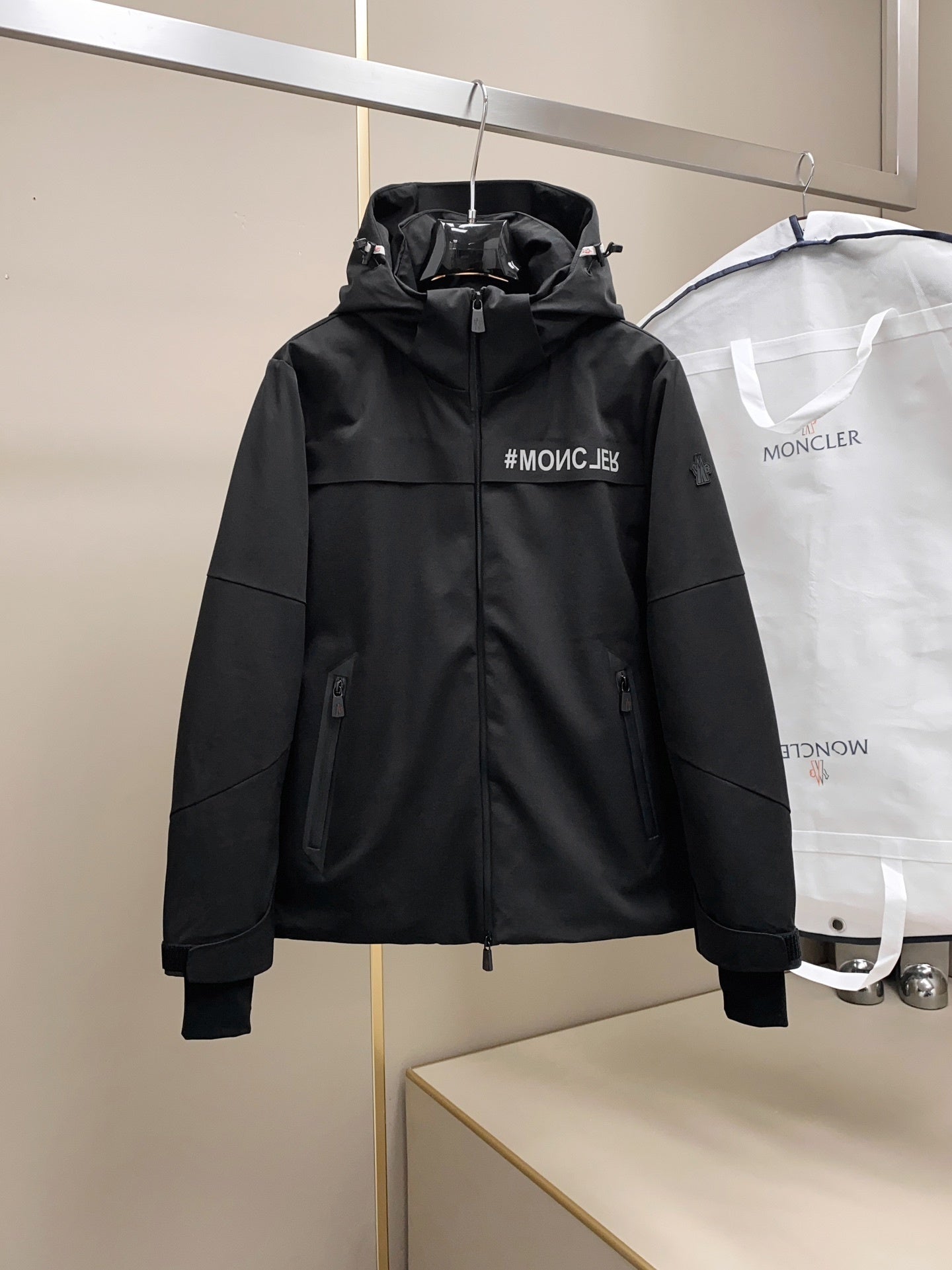 (PRE-ORDER) MNCLR - GRENOBLE COAT - BLACK