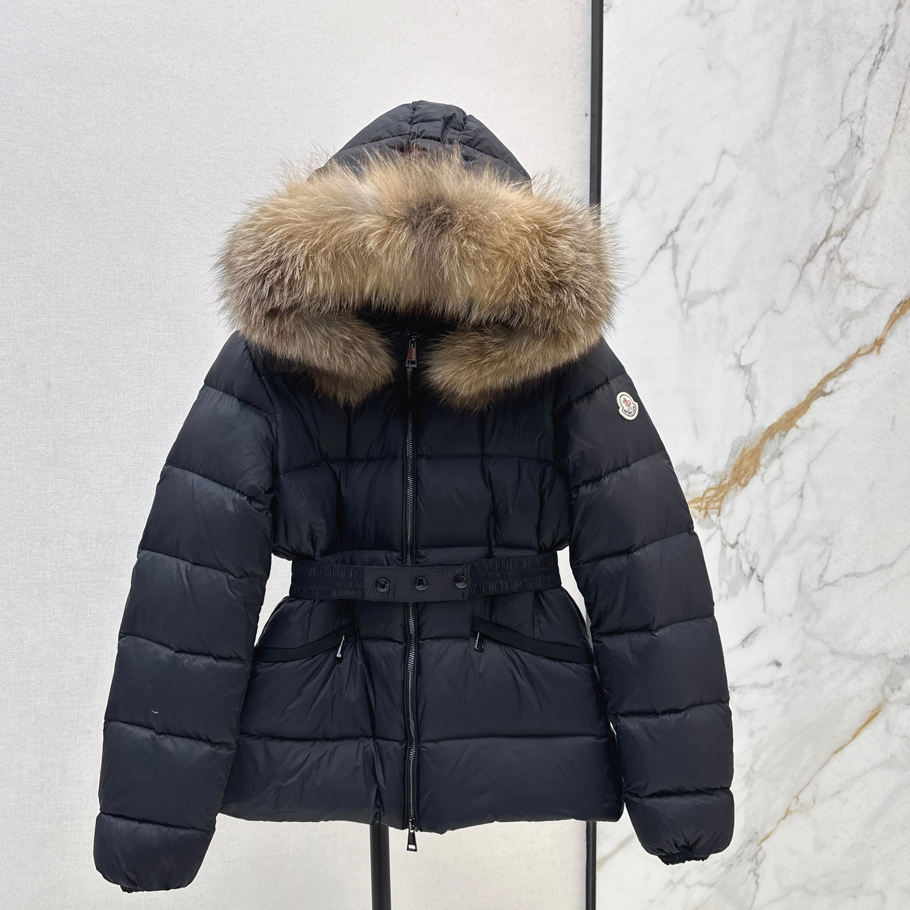 (PRE-ORDER) MNCLR - WOMENS COAT - BLACK