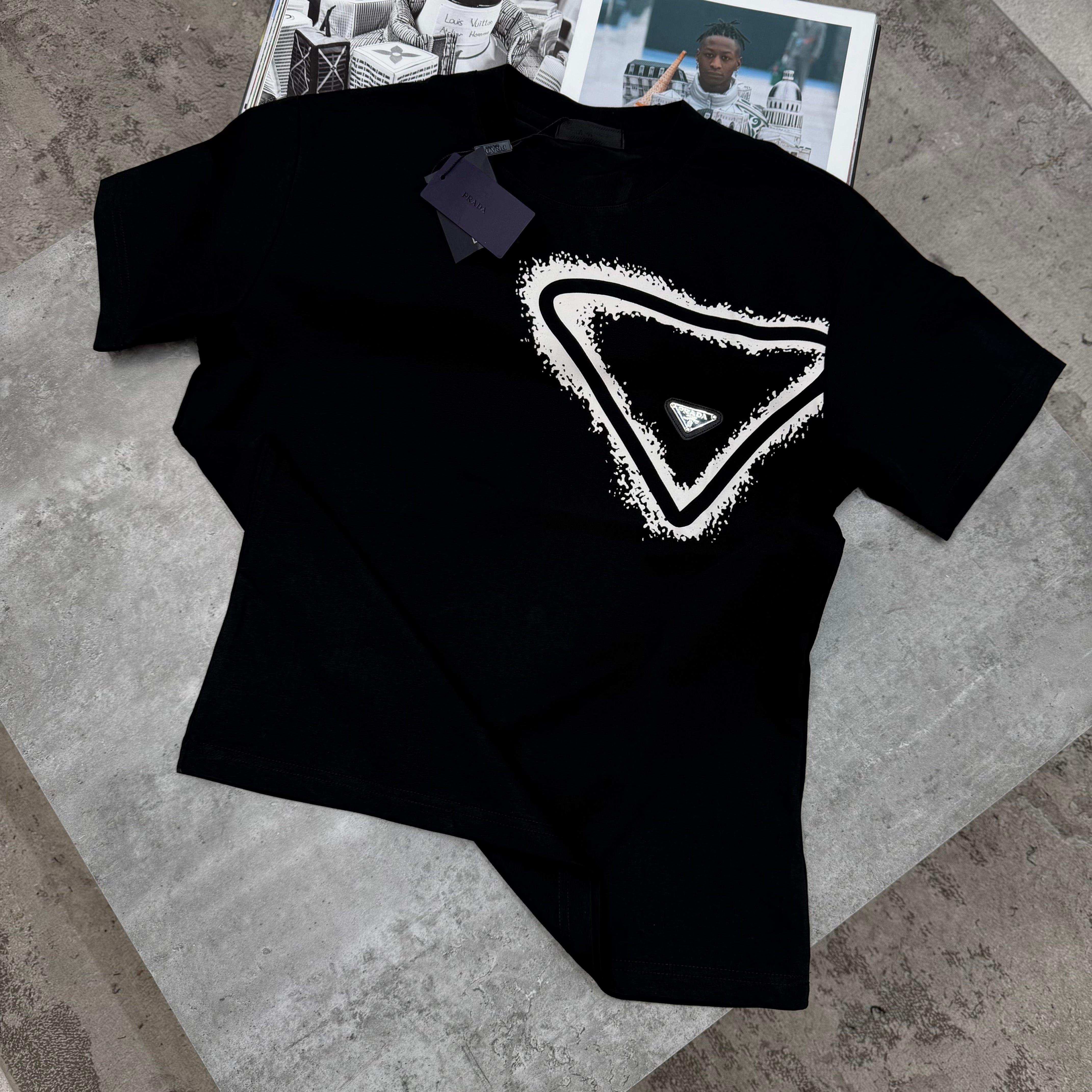 PDA - T-SHIRT - BLACK