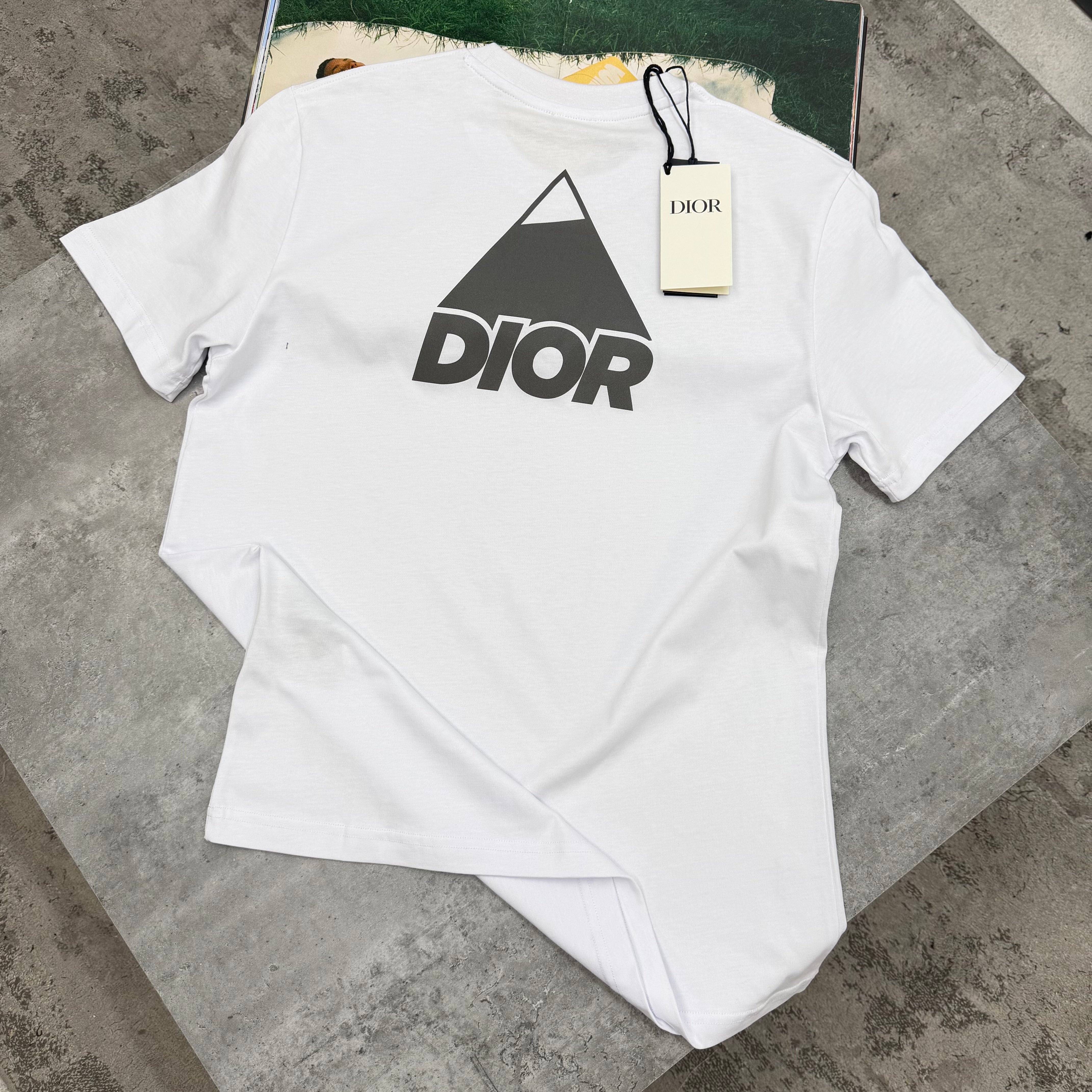 CD - T-SHIRT - WHITE