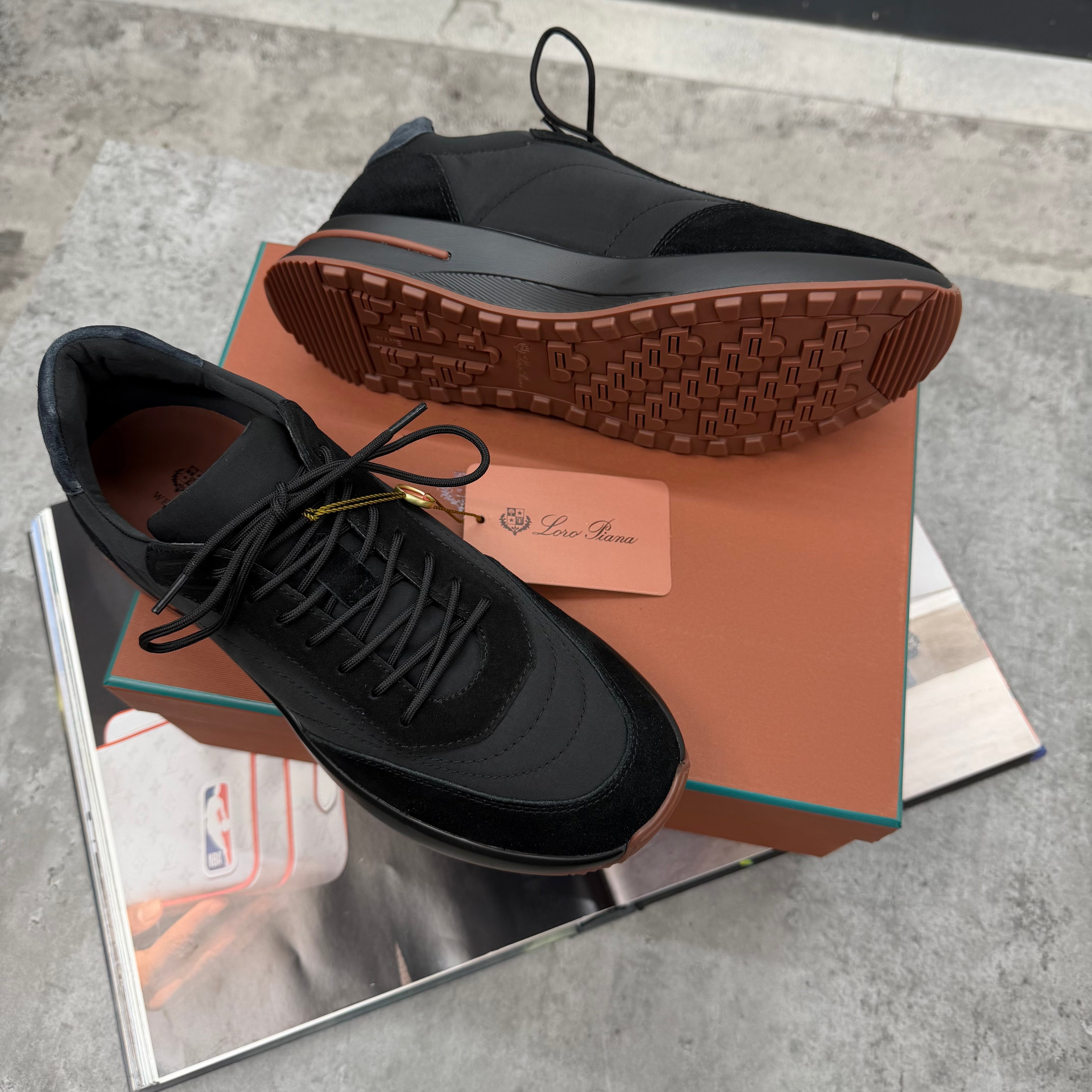 (PRE-ORDER) LORO - TRAINERS - BLACK/BROWN
