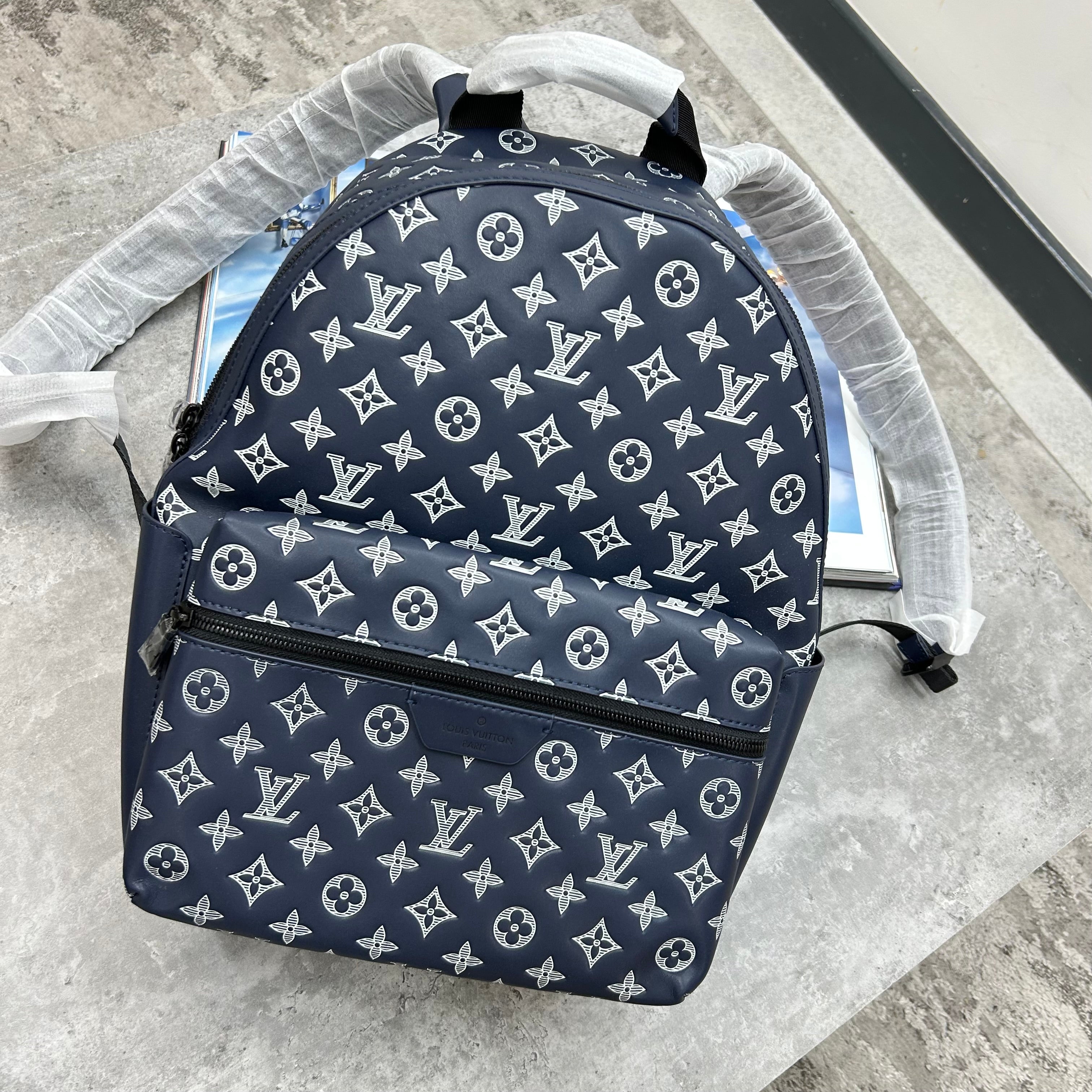 LVE- BACKPACK - BLUE/WHITE