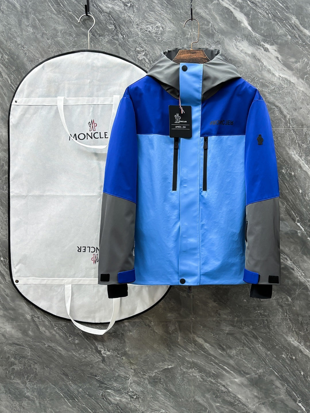 (PRE-ORDER) MNCLR - GRENOBLE COAT - BLUE/GREY
