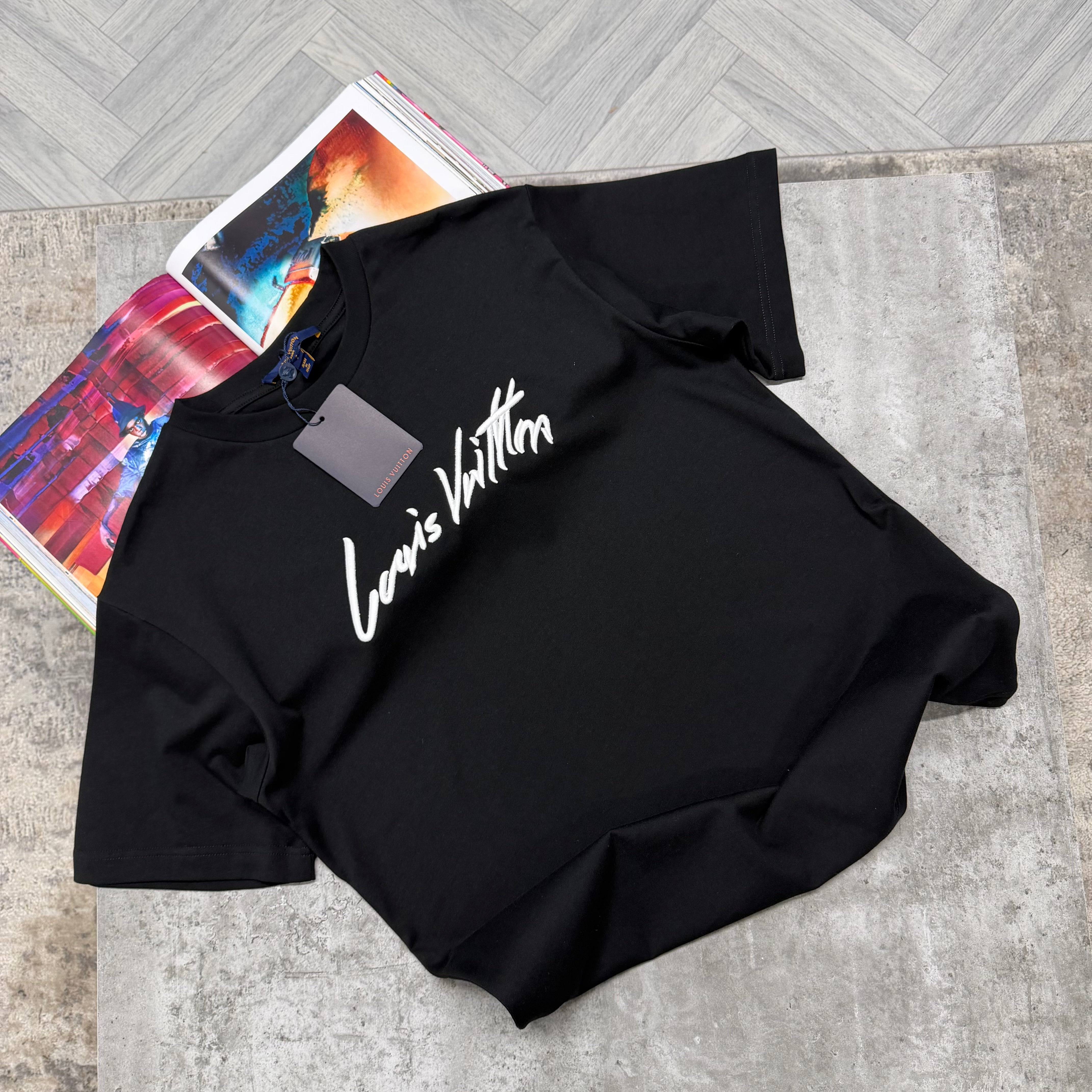 LVE T SHIRT - BLACK