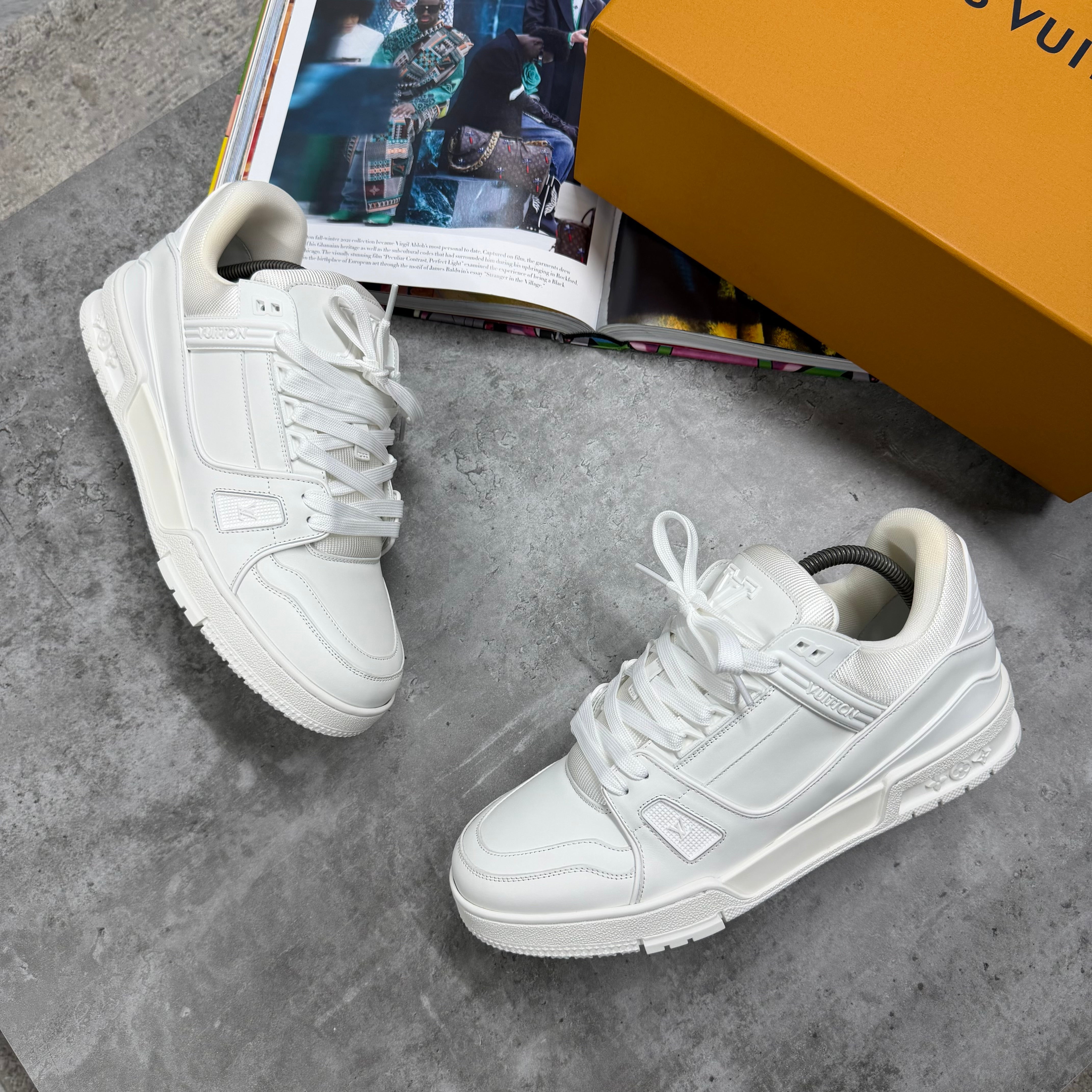 LVE TRAINER - WHITE