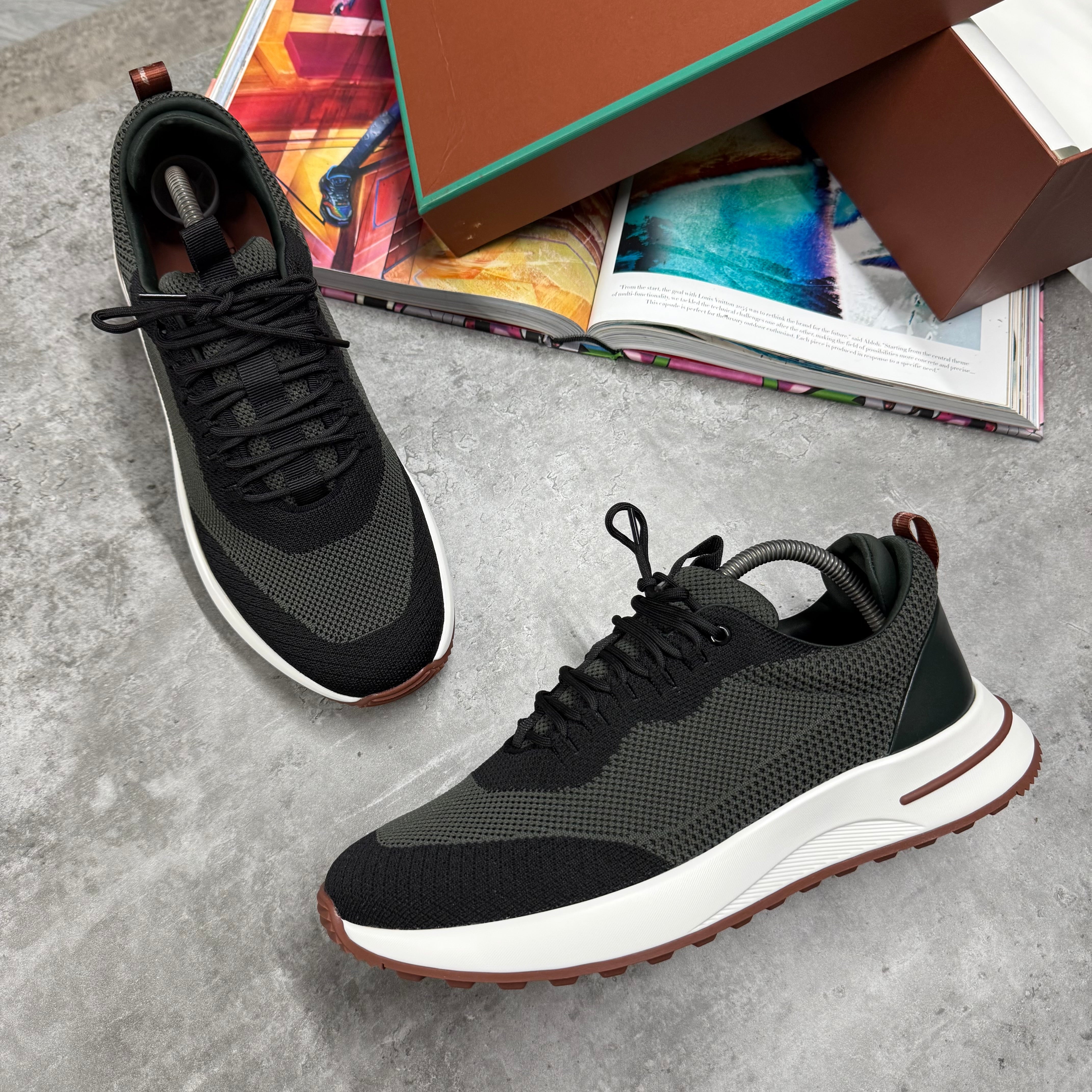 LORO MESH TRAINER - KHAKI / BLACK