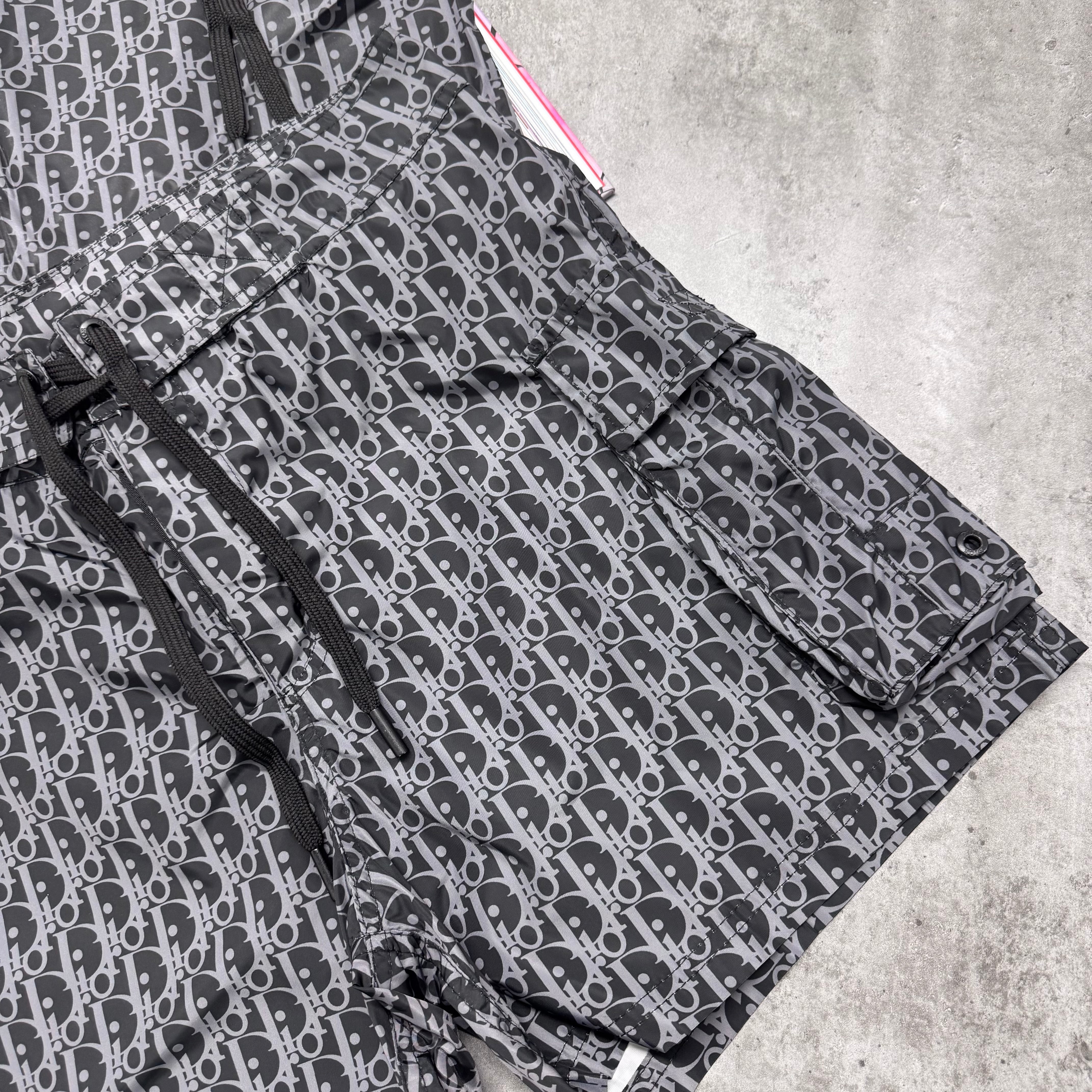 CD OBLIQUE SWIM SHORTS - BLACK