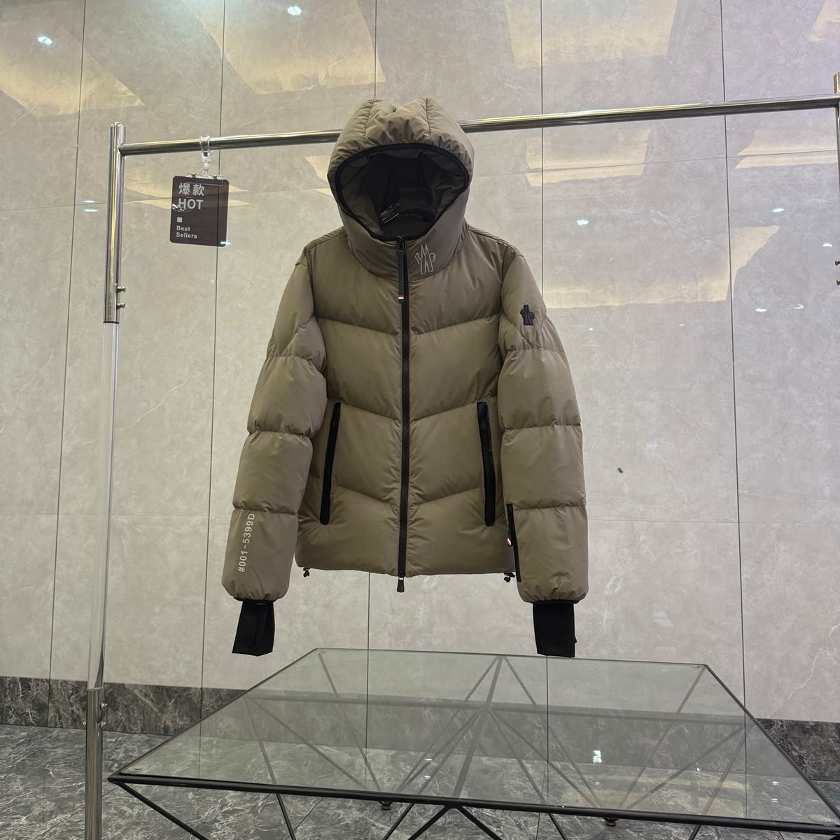 MNCLR PUFF COAT FRONT LOGO SAND - (PRE ORDER)