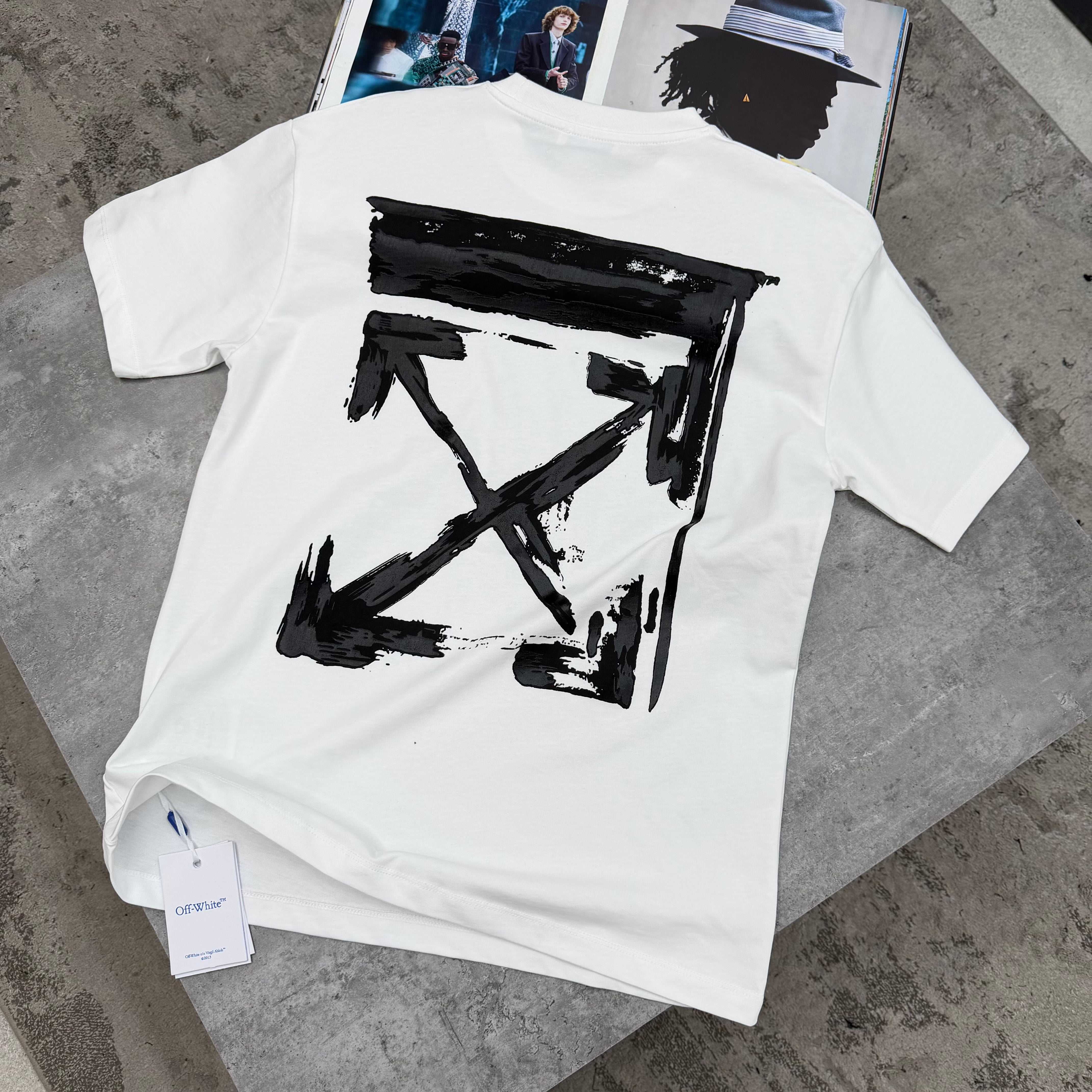 OW - T-SHIRT - WHITE