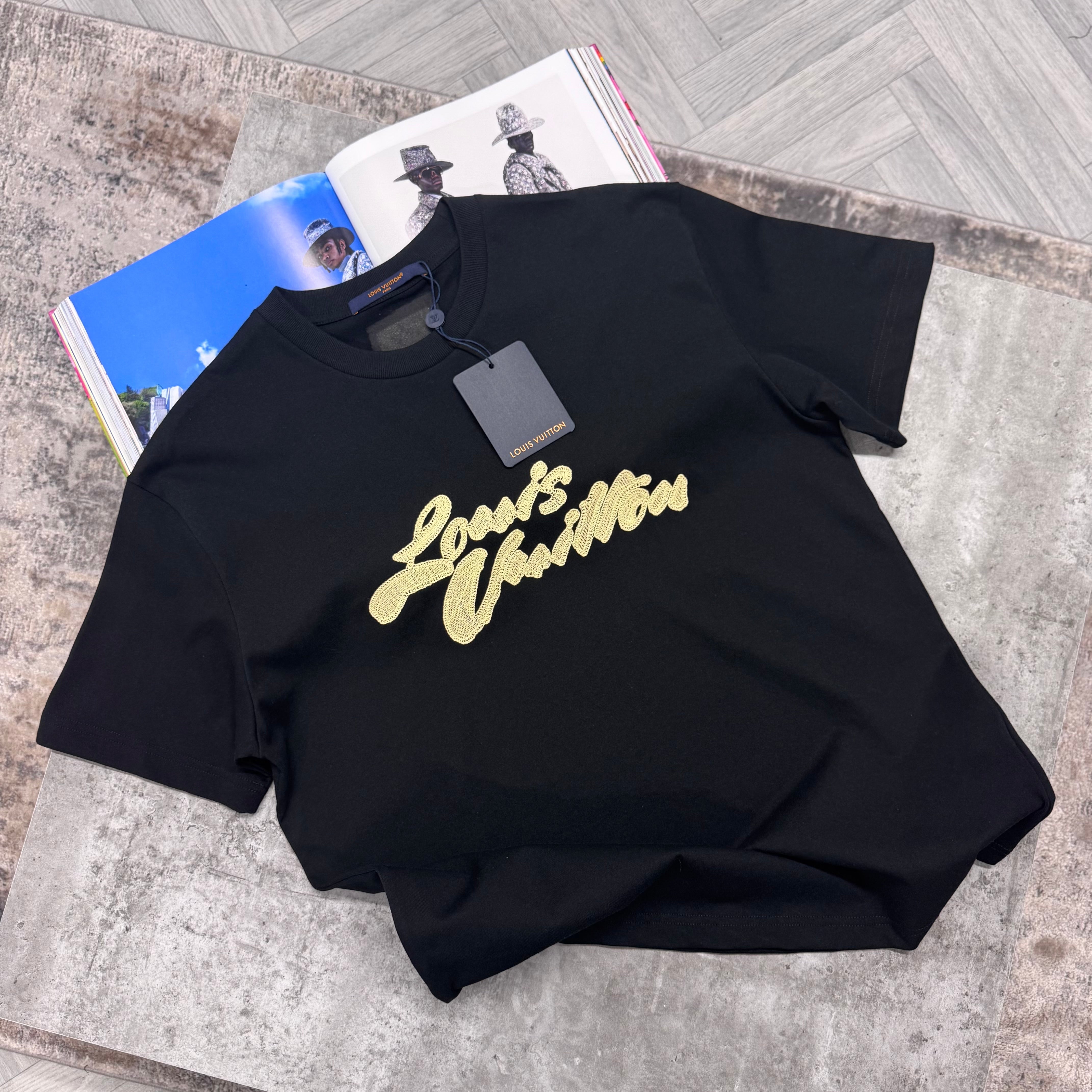 LVE T SHIRT - BLACK