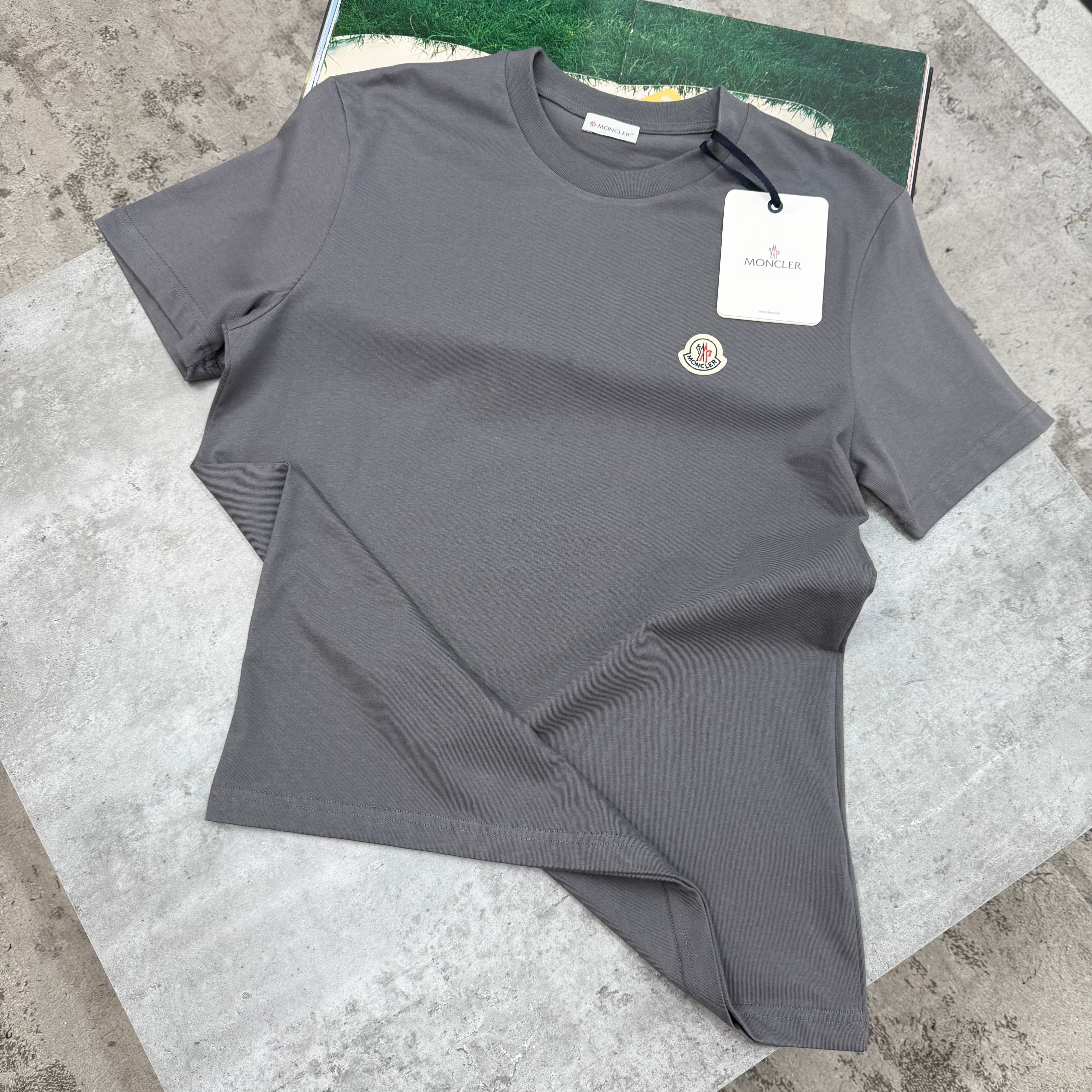 PLAIN LOGO T-SHIRT - CHARCOAL