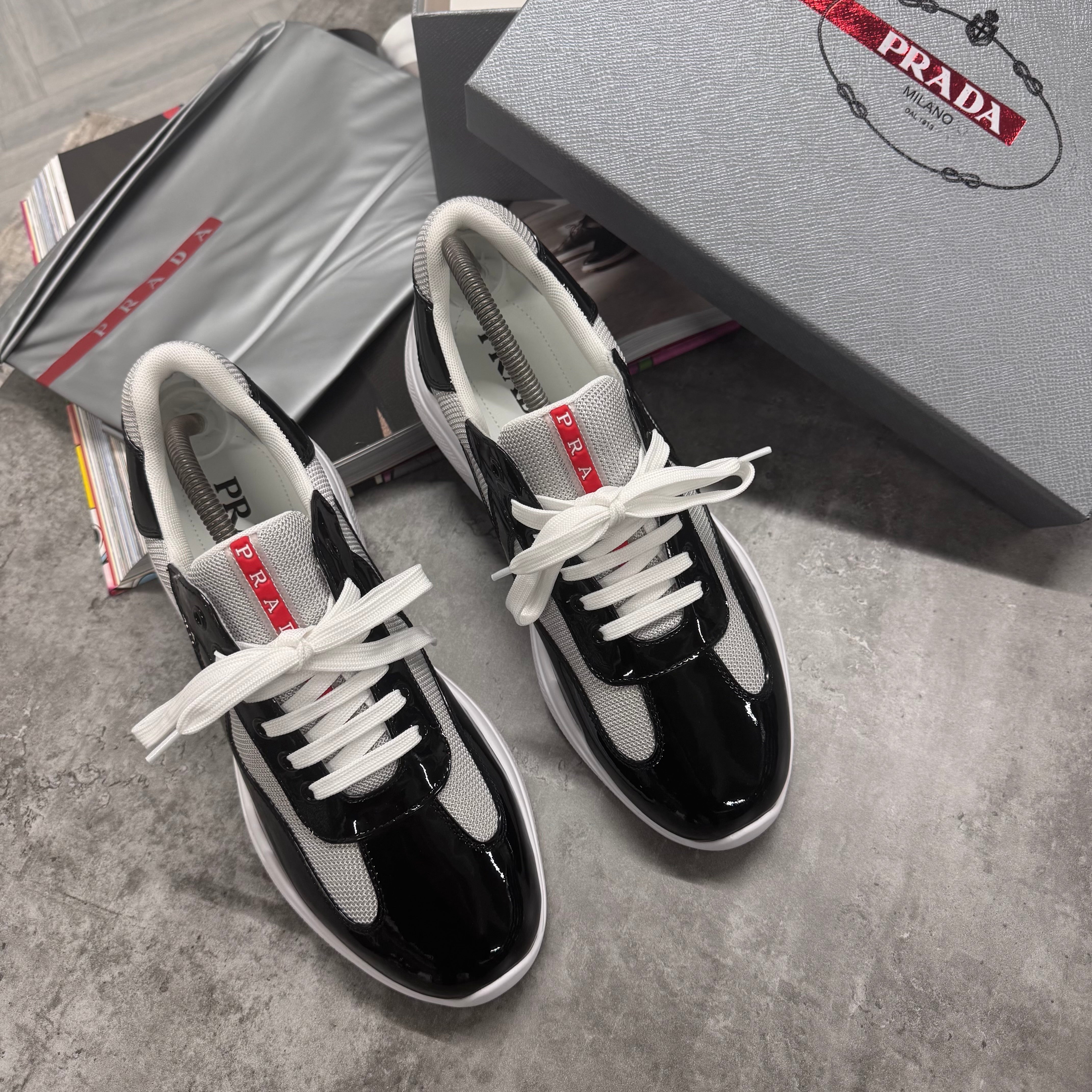PDA TRAINER - BLACK