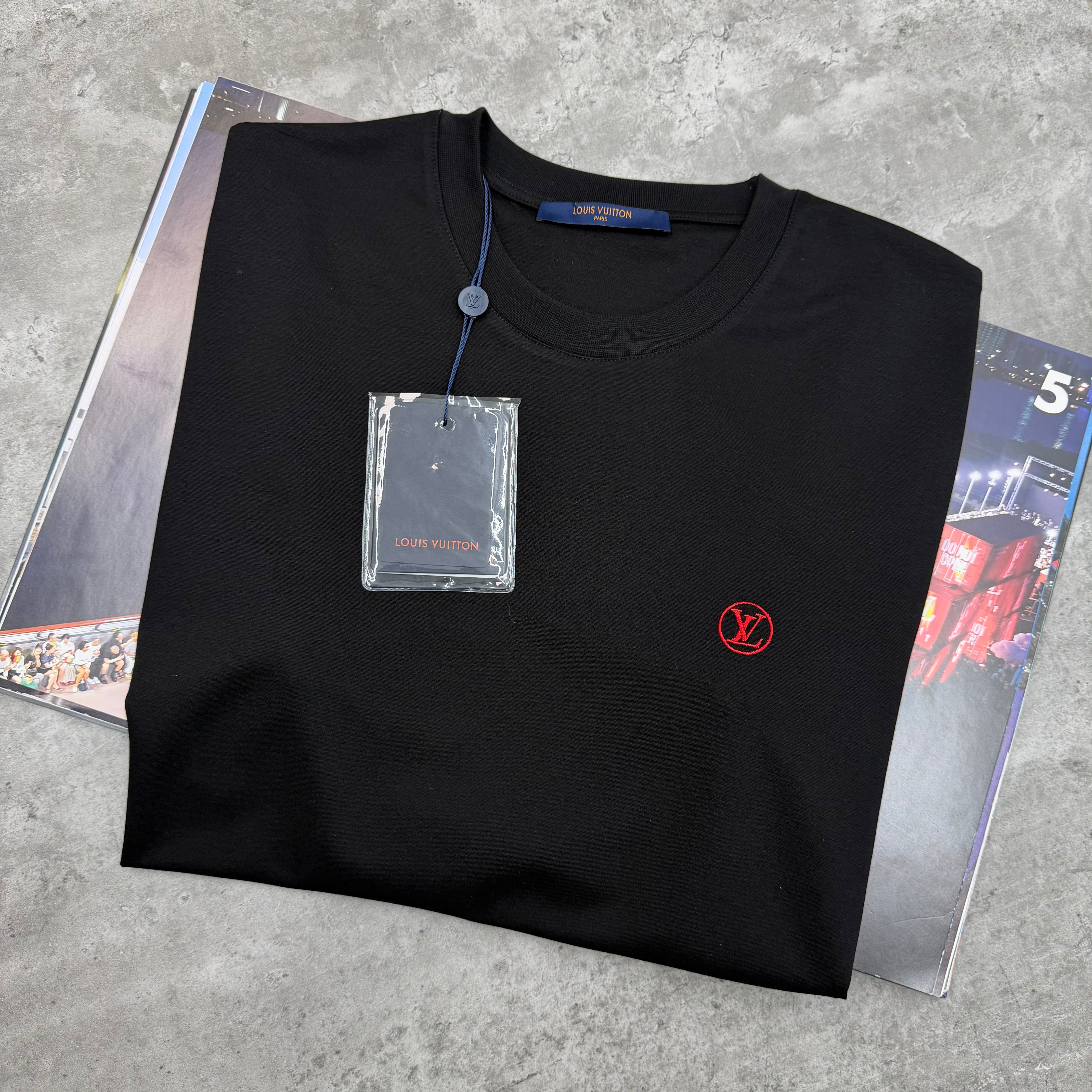 LVE - CIRCLE LOGO T-SHIRT - BLACK