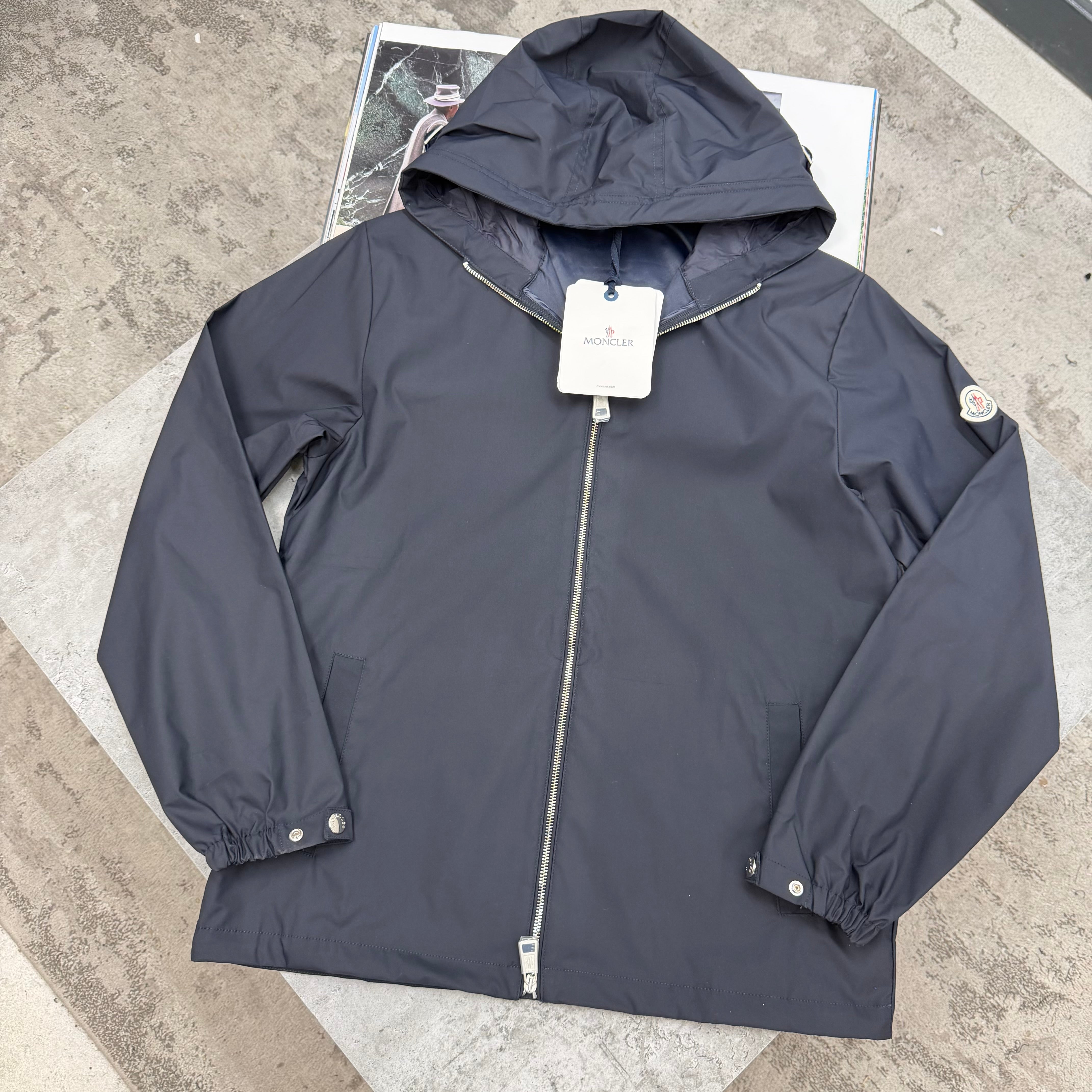 WINDBREAKER - NAVY