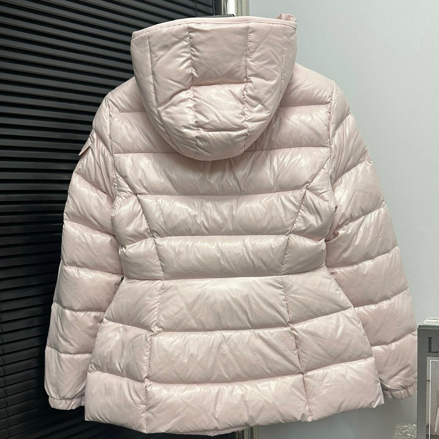 (PRE-ORDER) MNCLR - WOMENS POCKET ARM COAT - SALMON