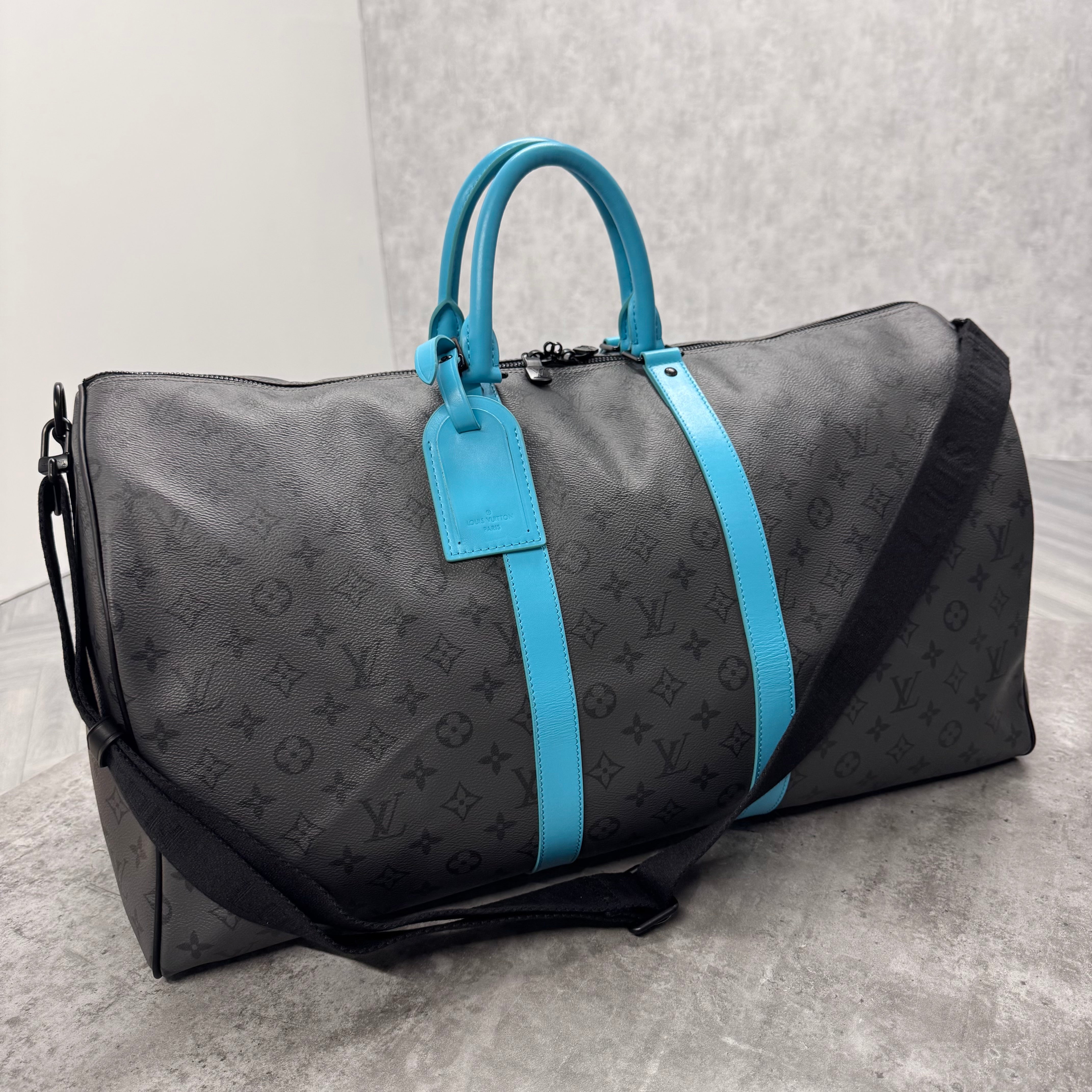 LVE DUFFEL BAG (55) - GREY / AQUA