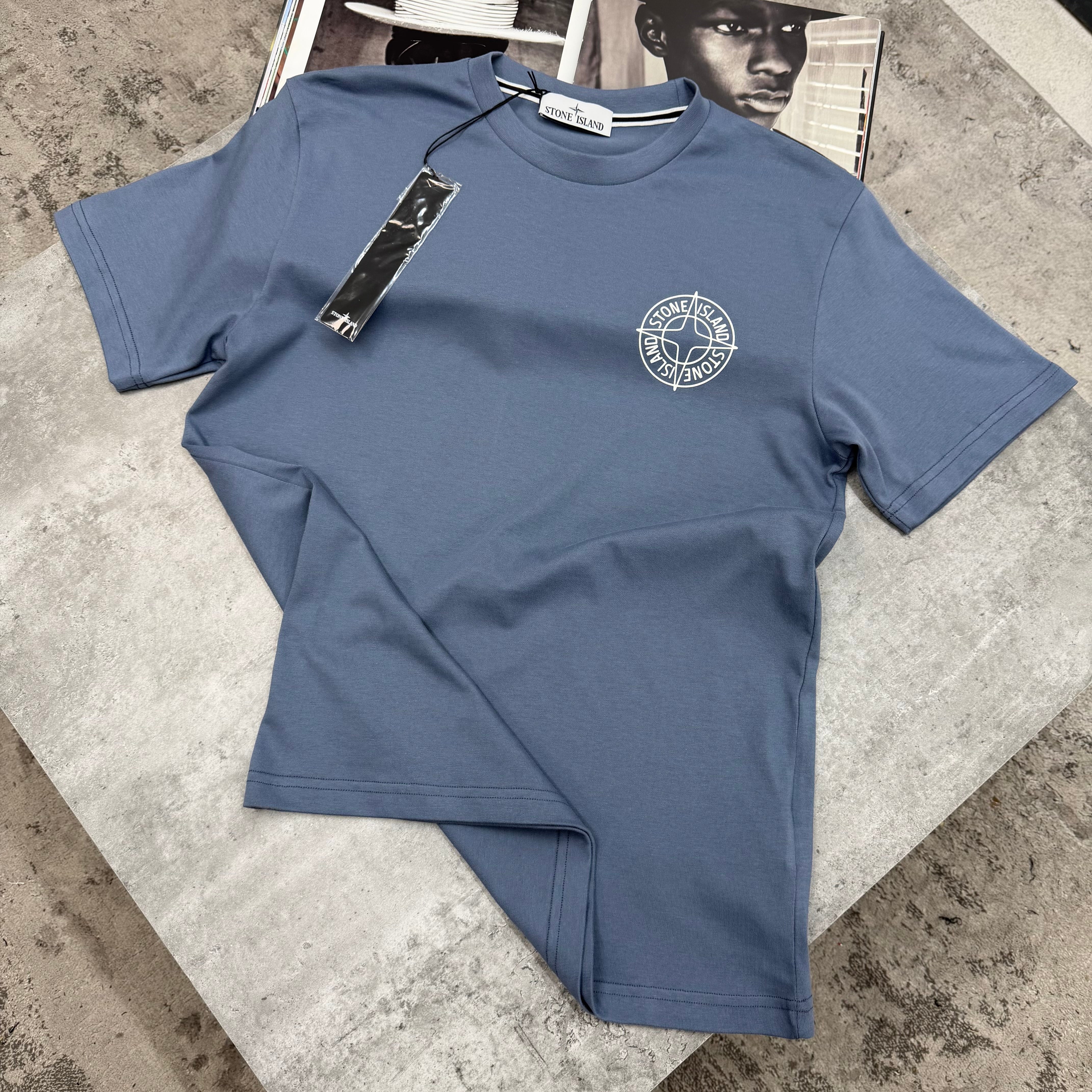 SI - T-SHIRT - PASTEL BLUE