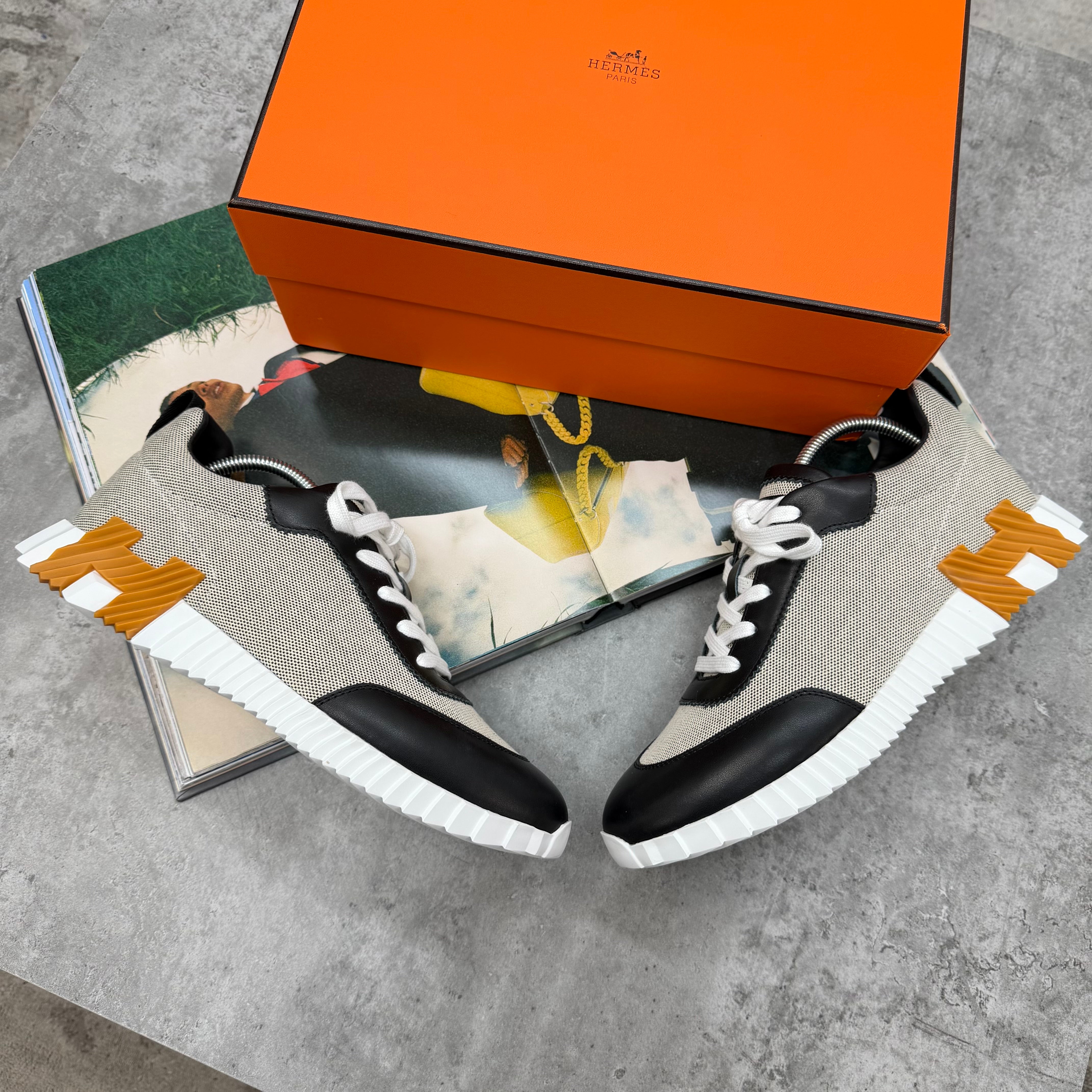 HMES - TRAINERS - BLACK/BEIGE