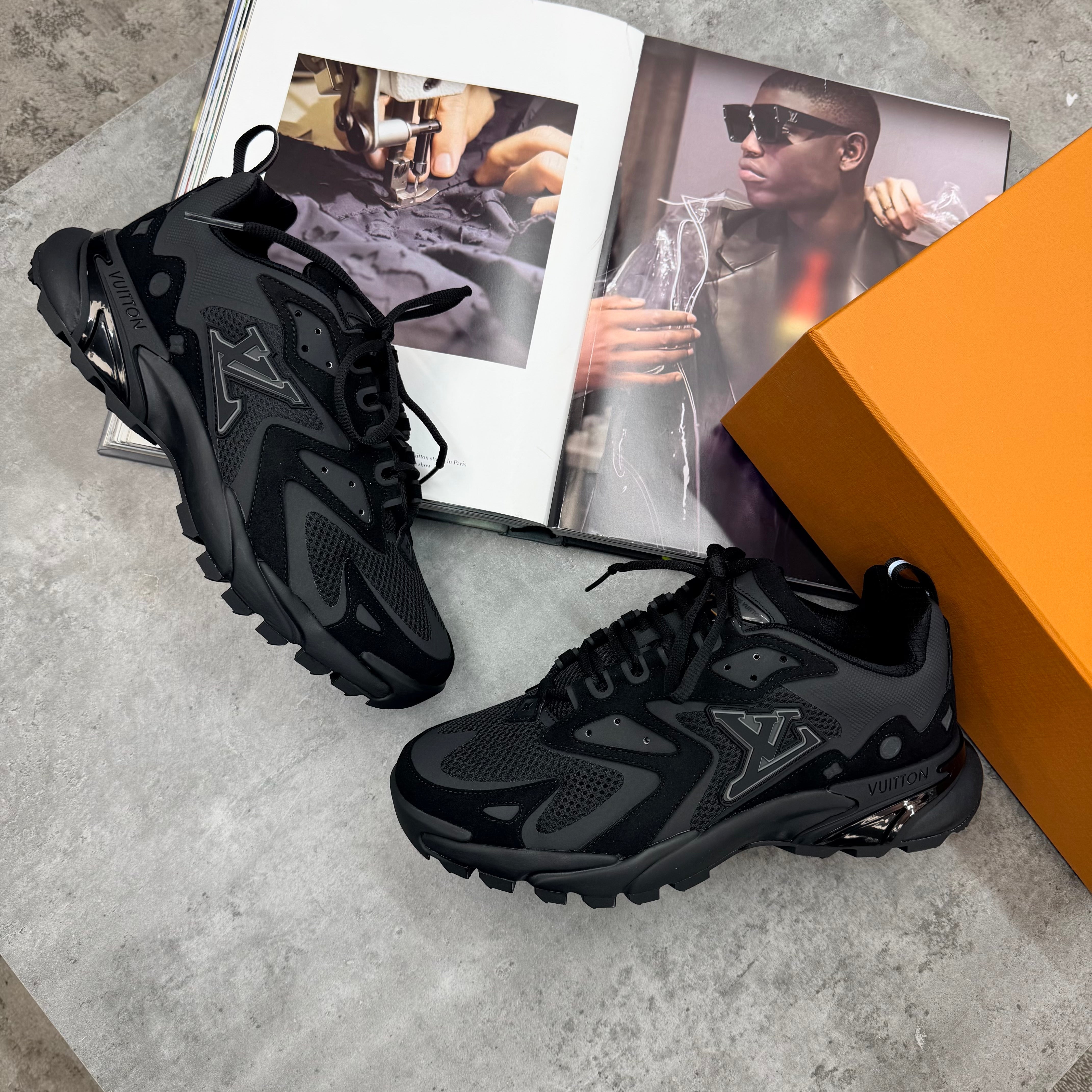 LVE - TACTIC TRAINER - BLACK