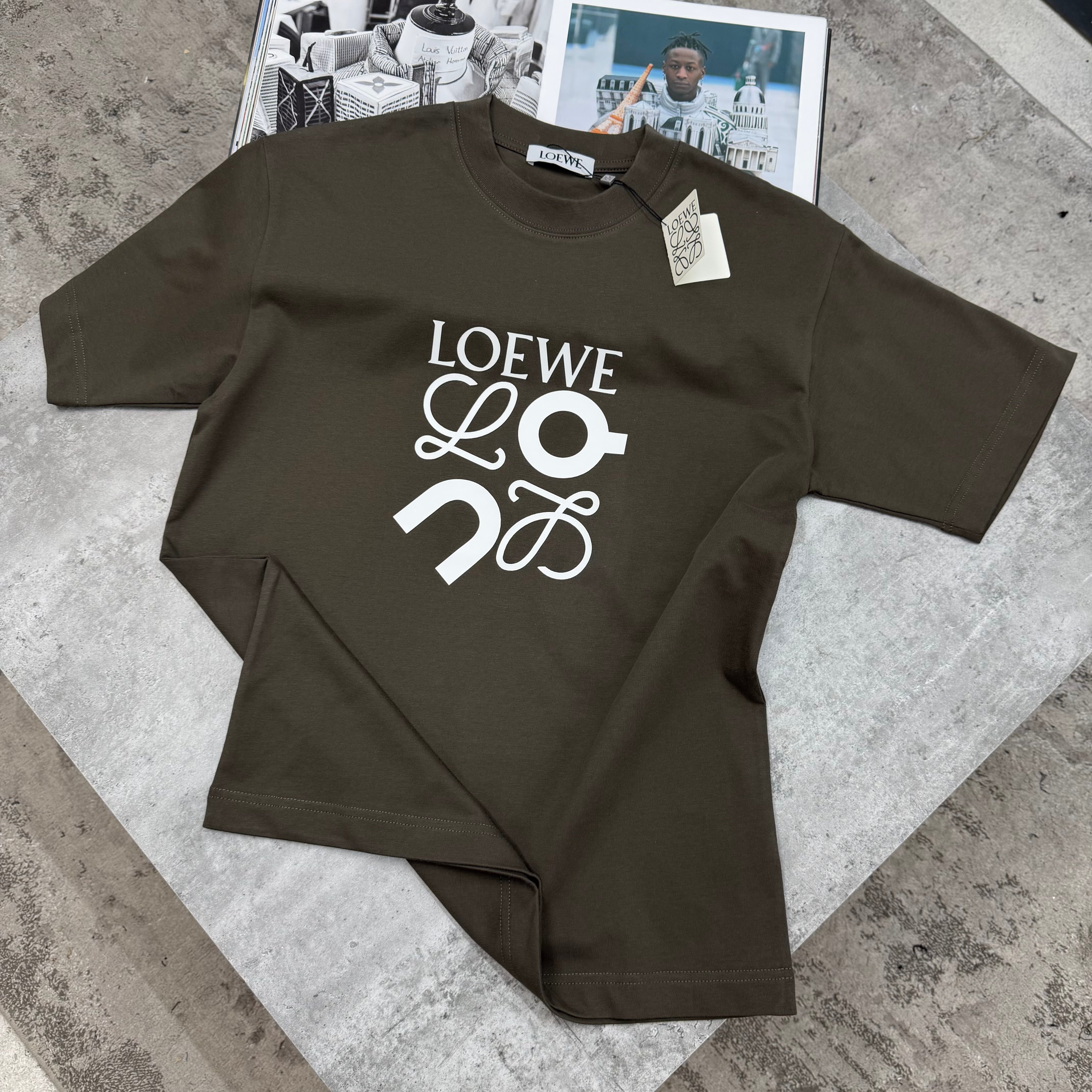 LWE X ON - T-SHIRT - KHAKI