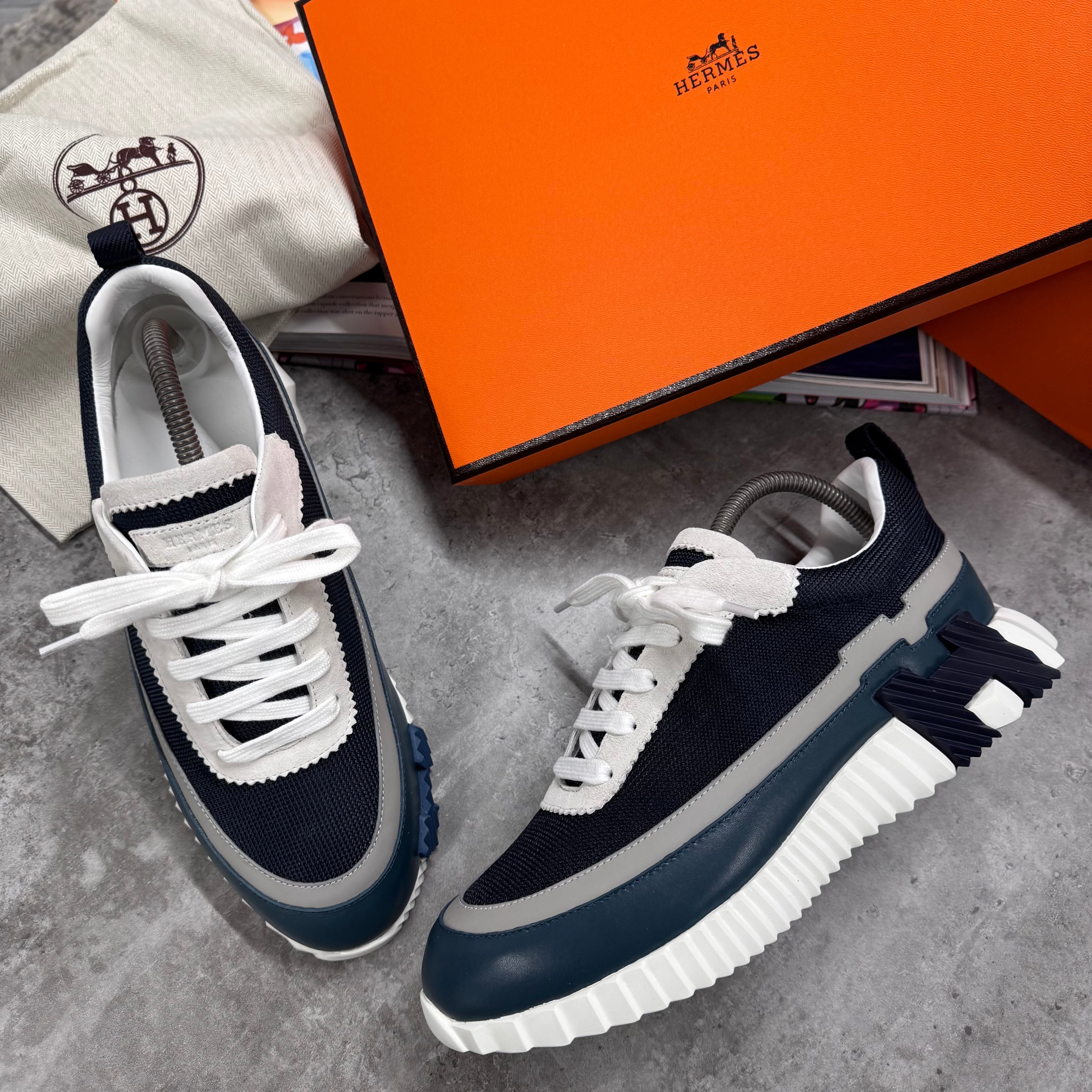(PRE ORDER) H TRAINERS - BLACK / BLUE