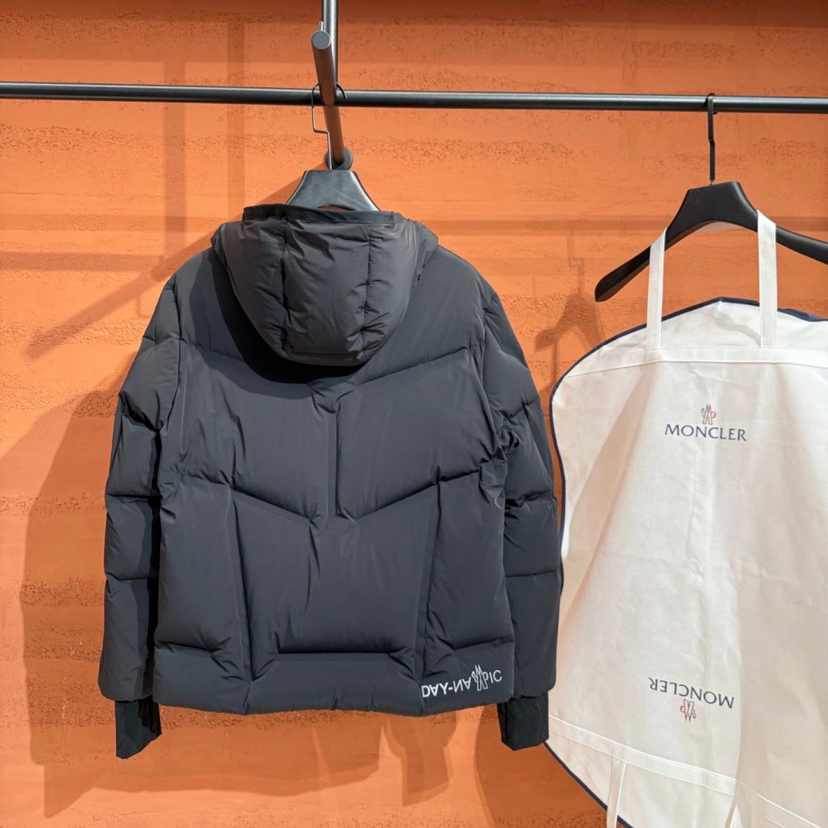 MNCLR REFLECTIVE GRENOBLE COAT - BLACK
