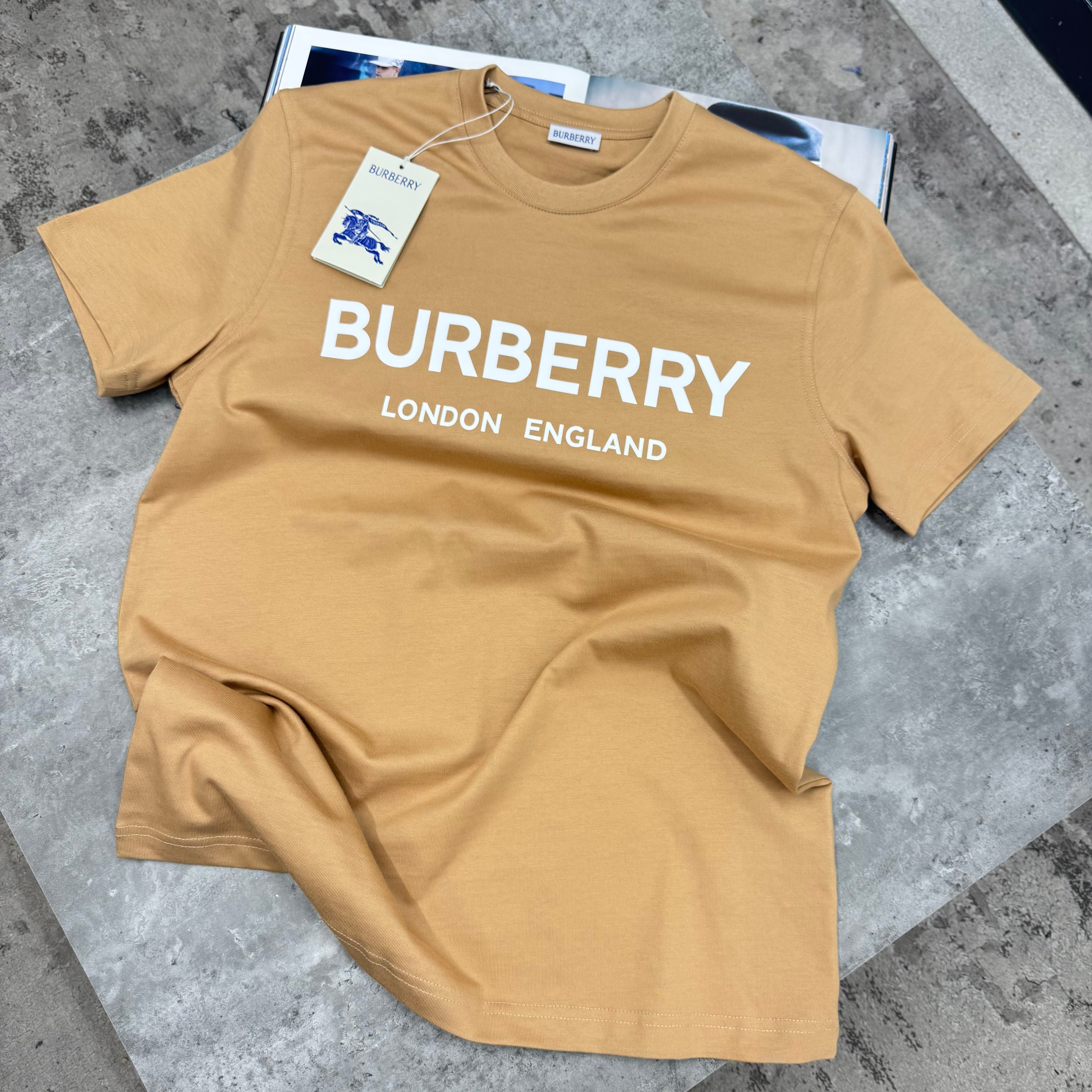 BURB - T-SHIRT - BEIGE/WHITE