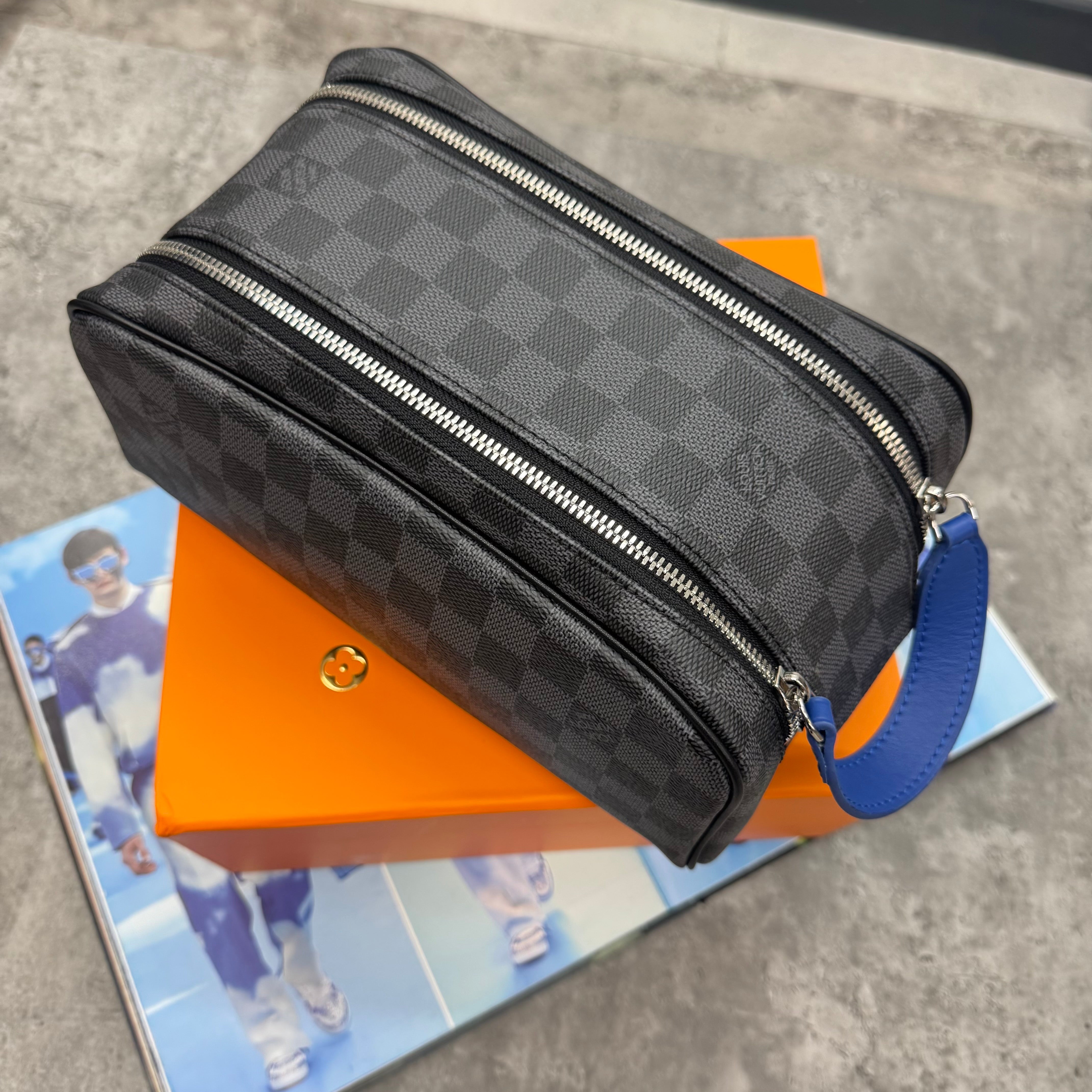 LVE - WASH BAG