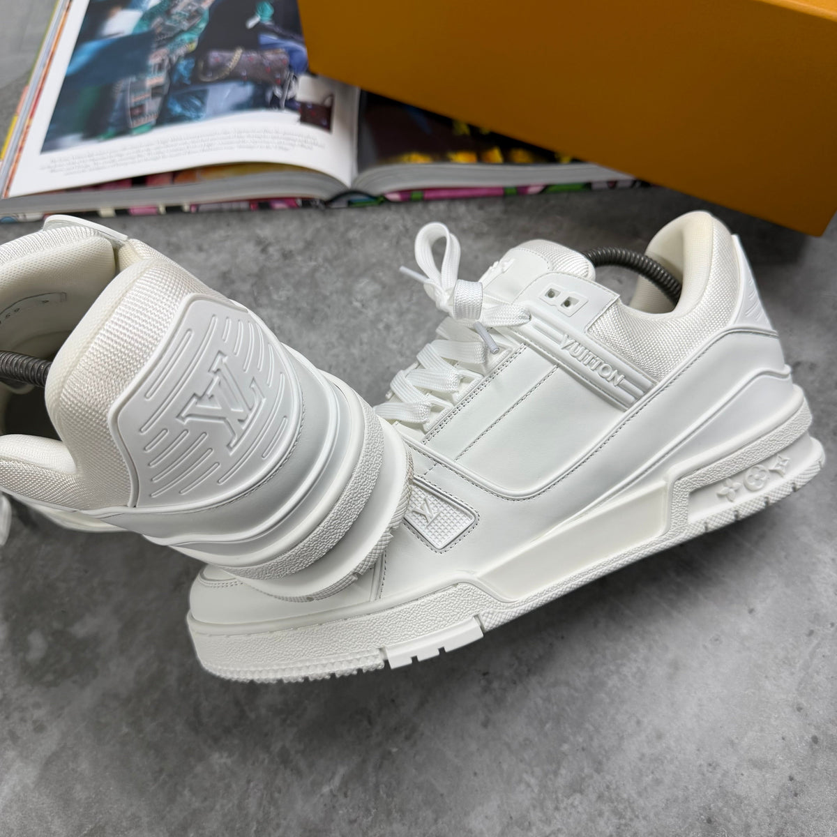 LVE TRAINER - WHITE