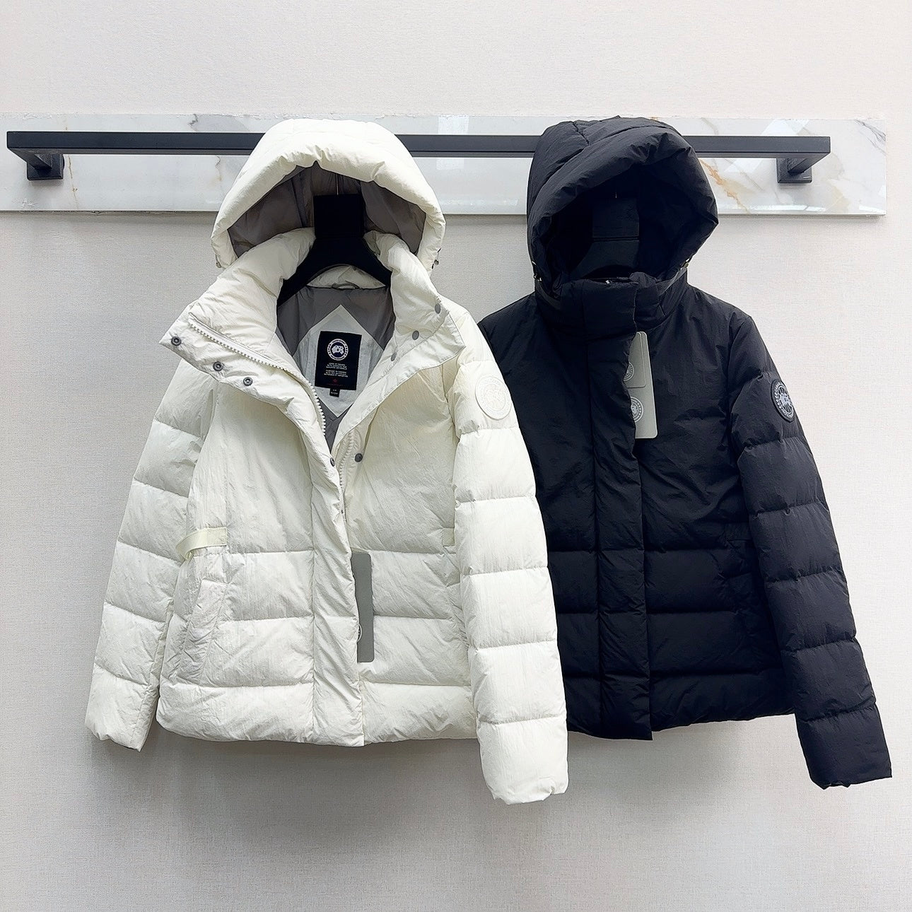 (PRE-ORDER) CG - BLACK BADGE WOMENS COAT