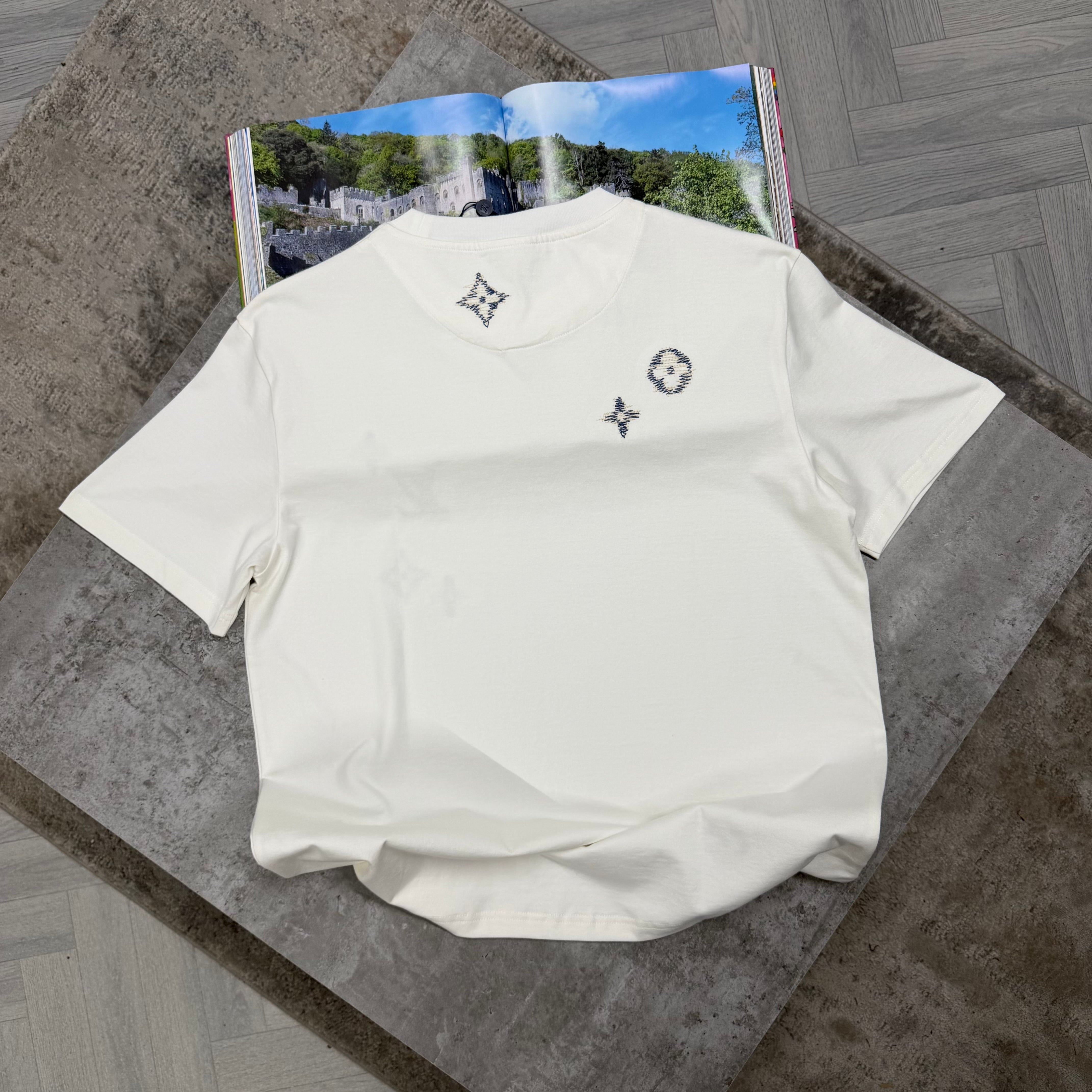 LVE MONO T SHIRT - WHITE