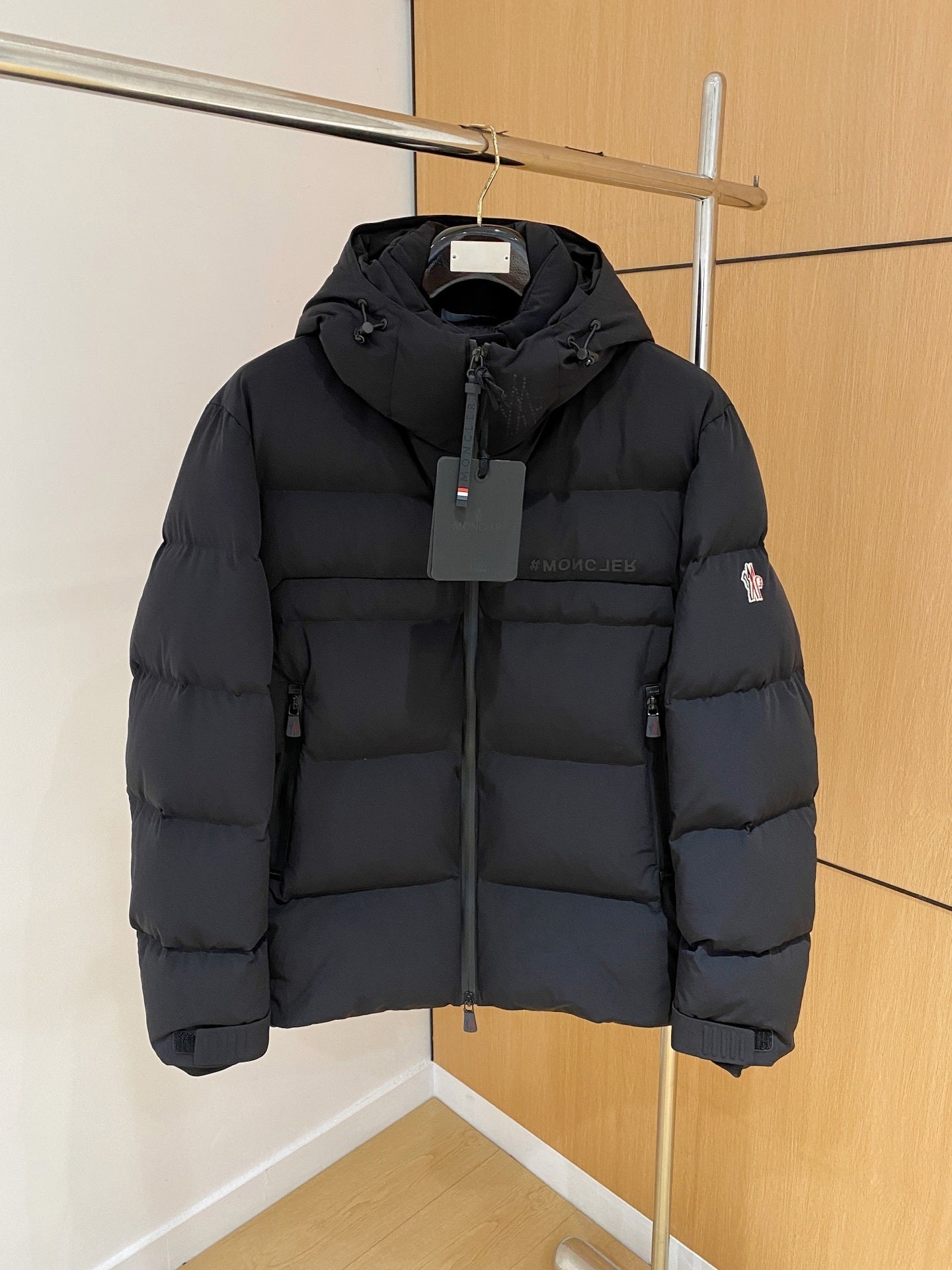 (PRE-ORDER) MNCLR - GRENOBLE COAT - BLACK