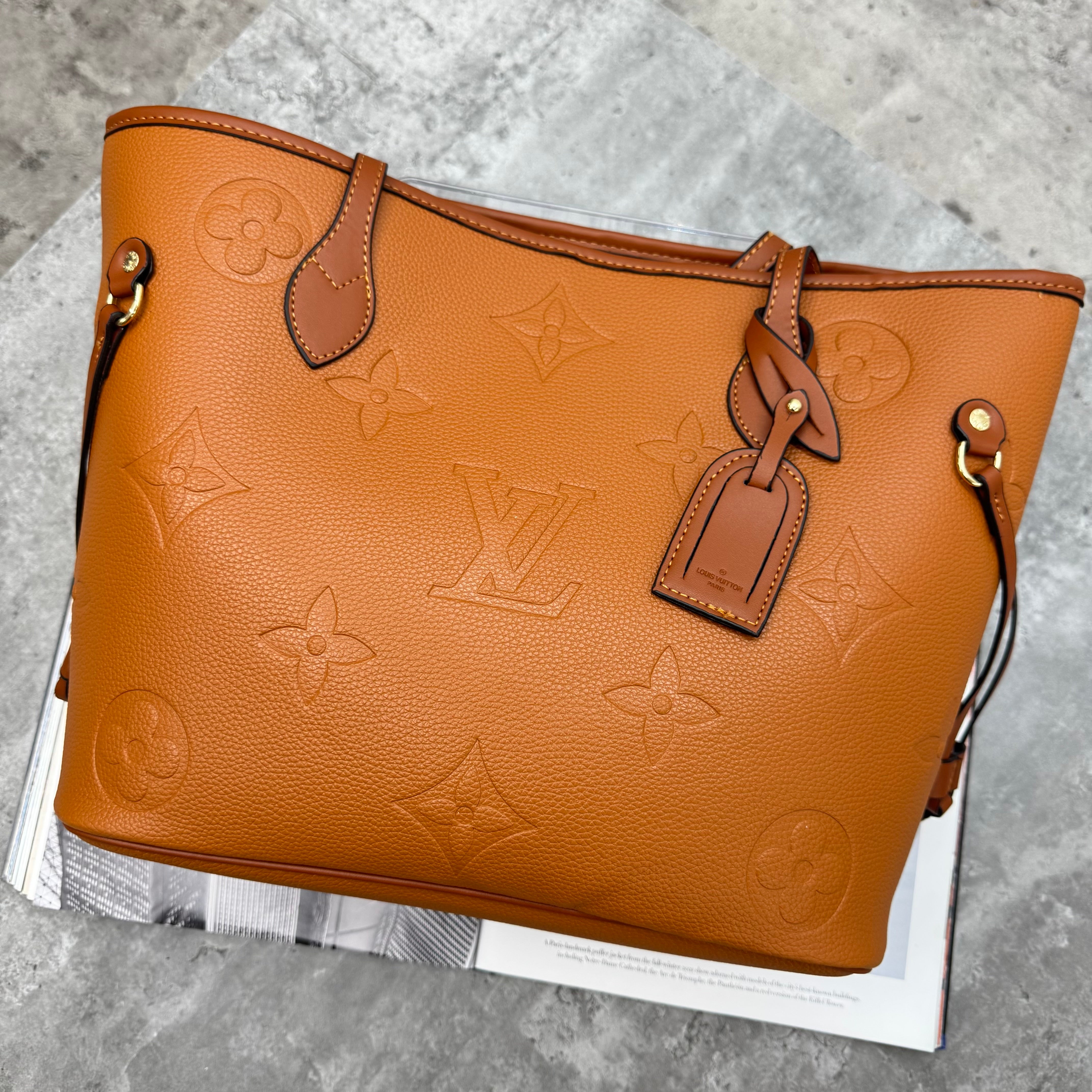LVE - NEVERFULL TOTE BAG LARGE MONO - BROWN