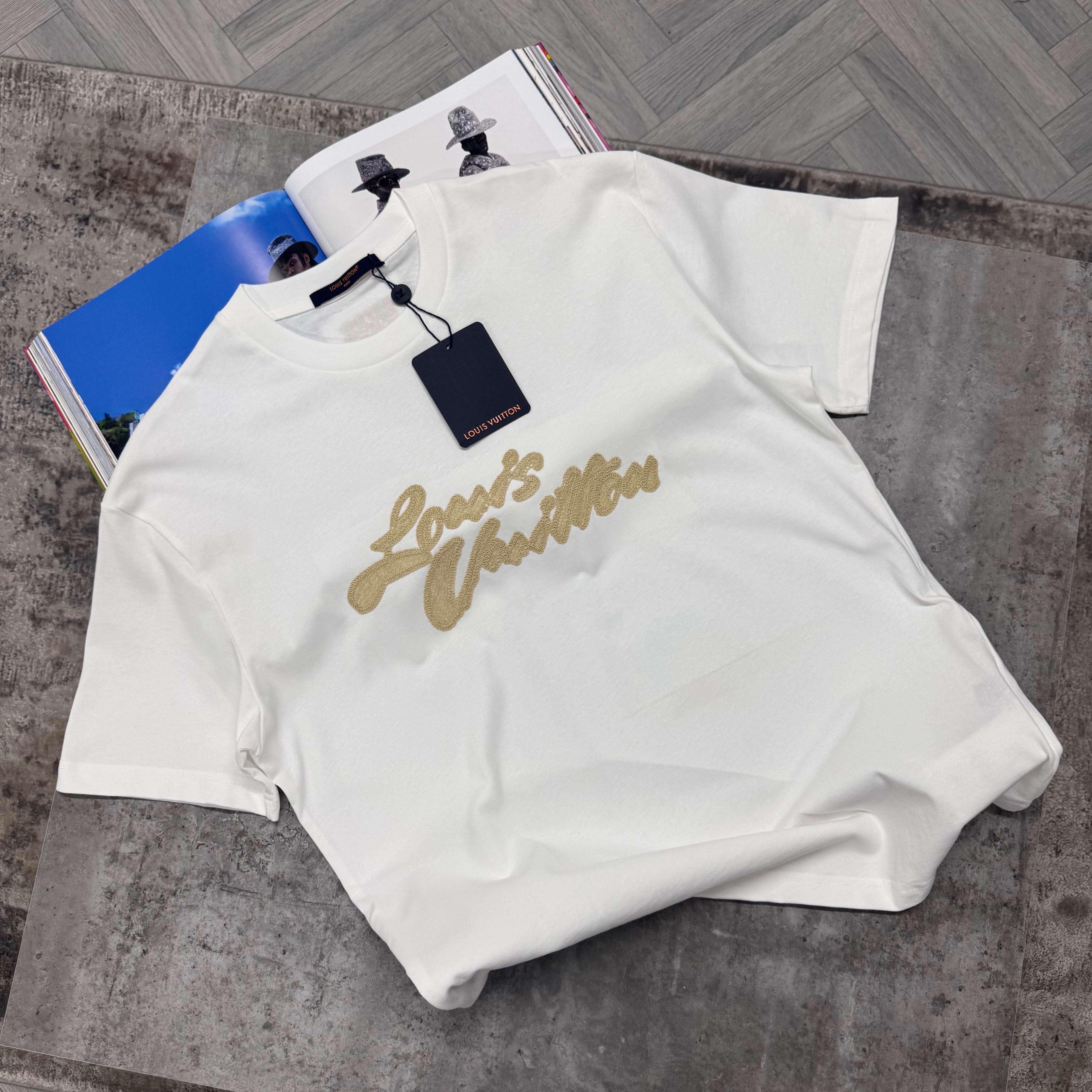LVE T SHIRT - WHITE