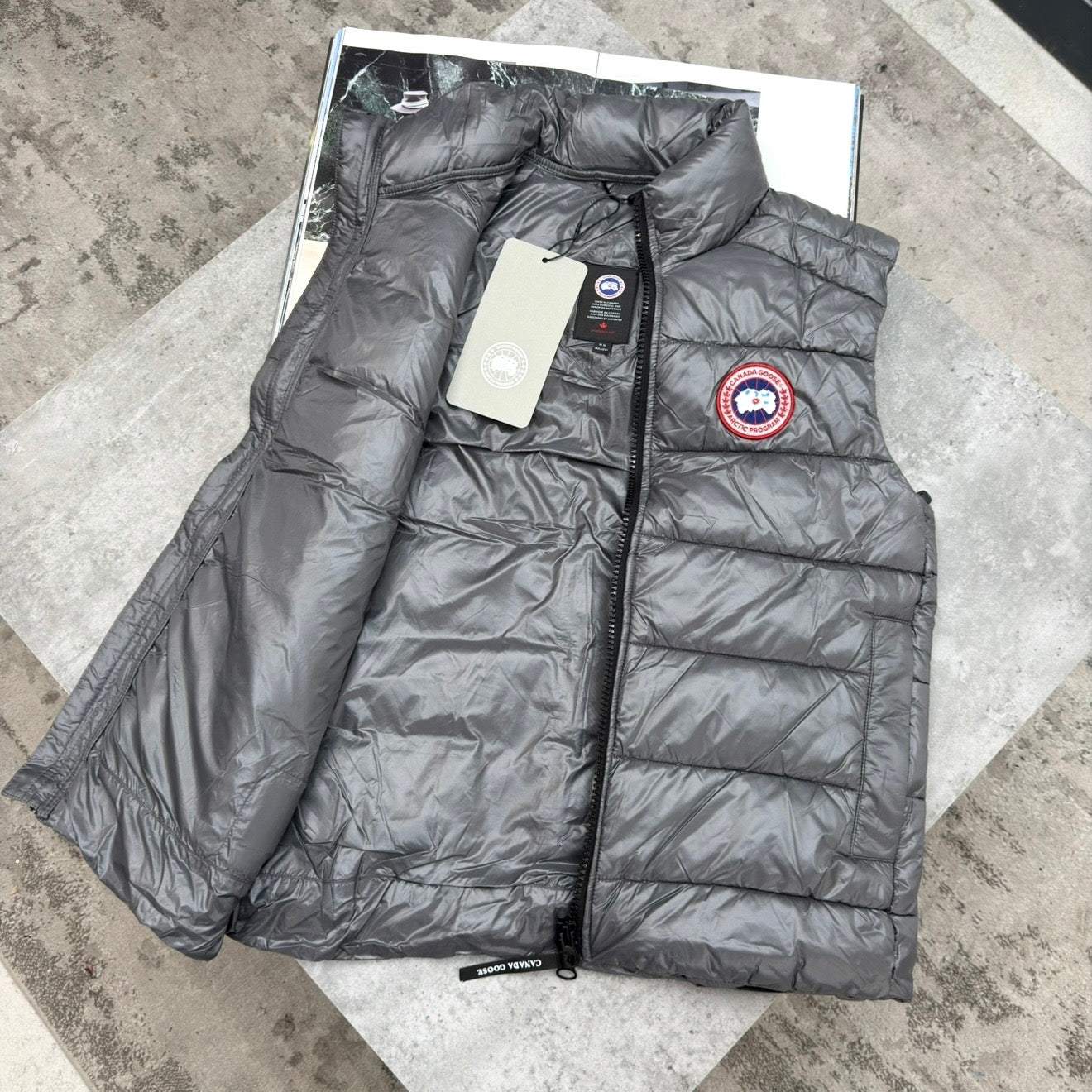 CG - CROFTON GILET - CHARCOAL