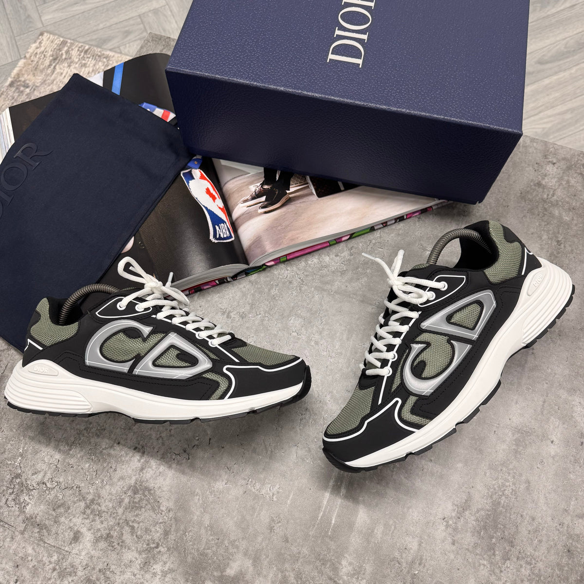 B30 TRAINER - KHAKI / BLACK