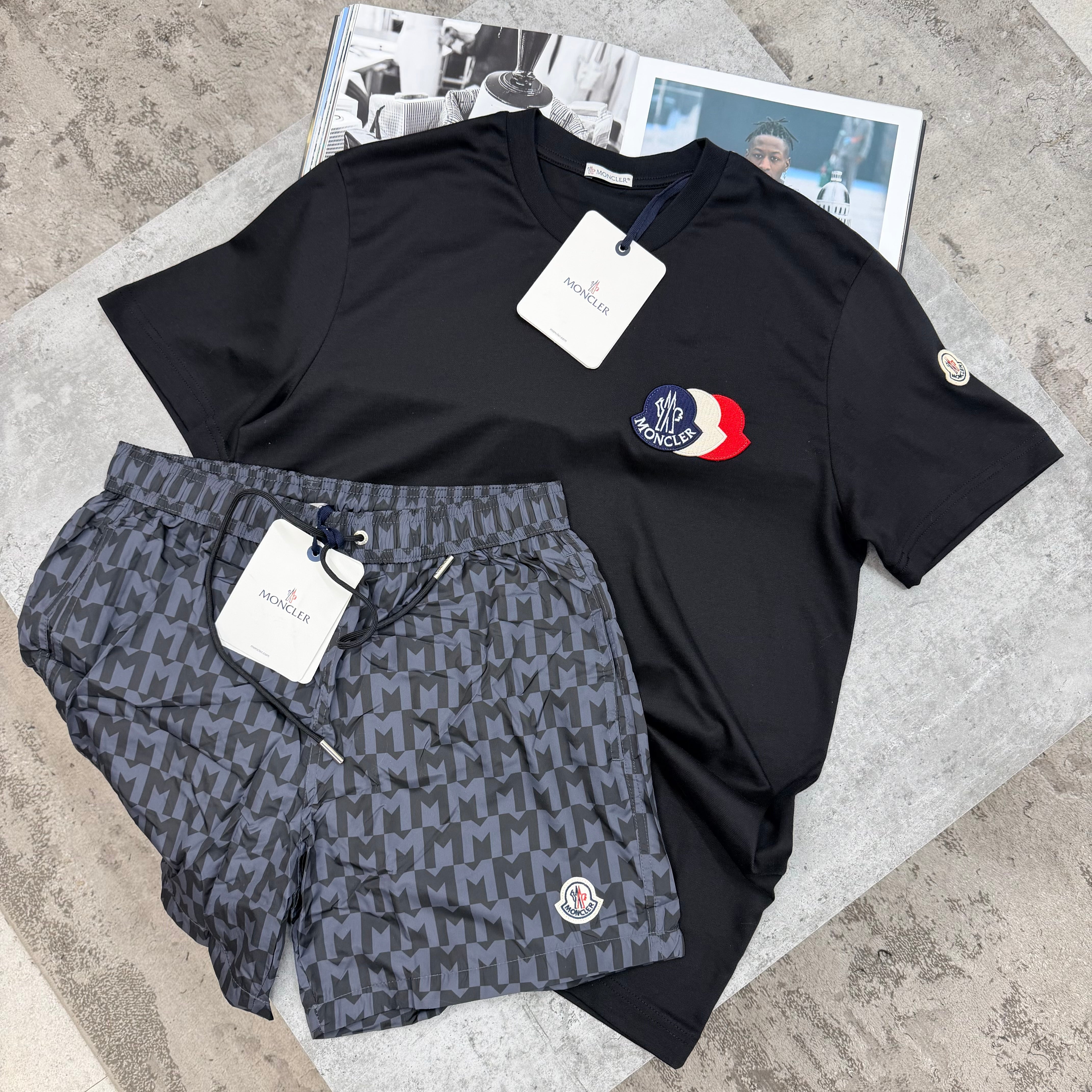 3 LOGO T-SHIRT - BLACK