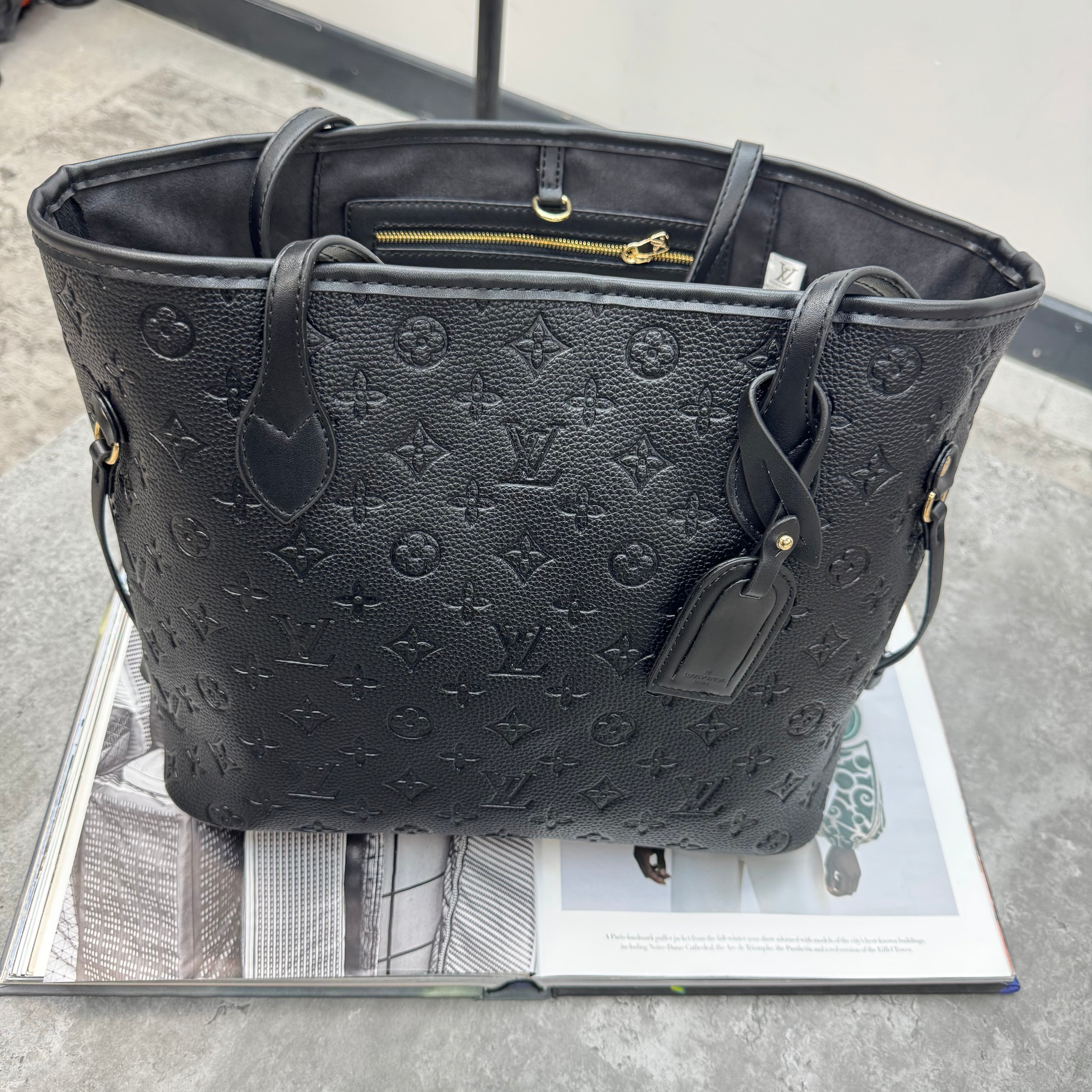 LVE - NEVERFULL TOTE BAG SMALL MONO - BLACK