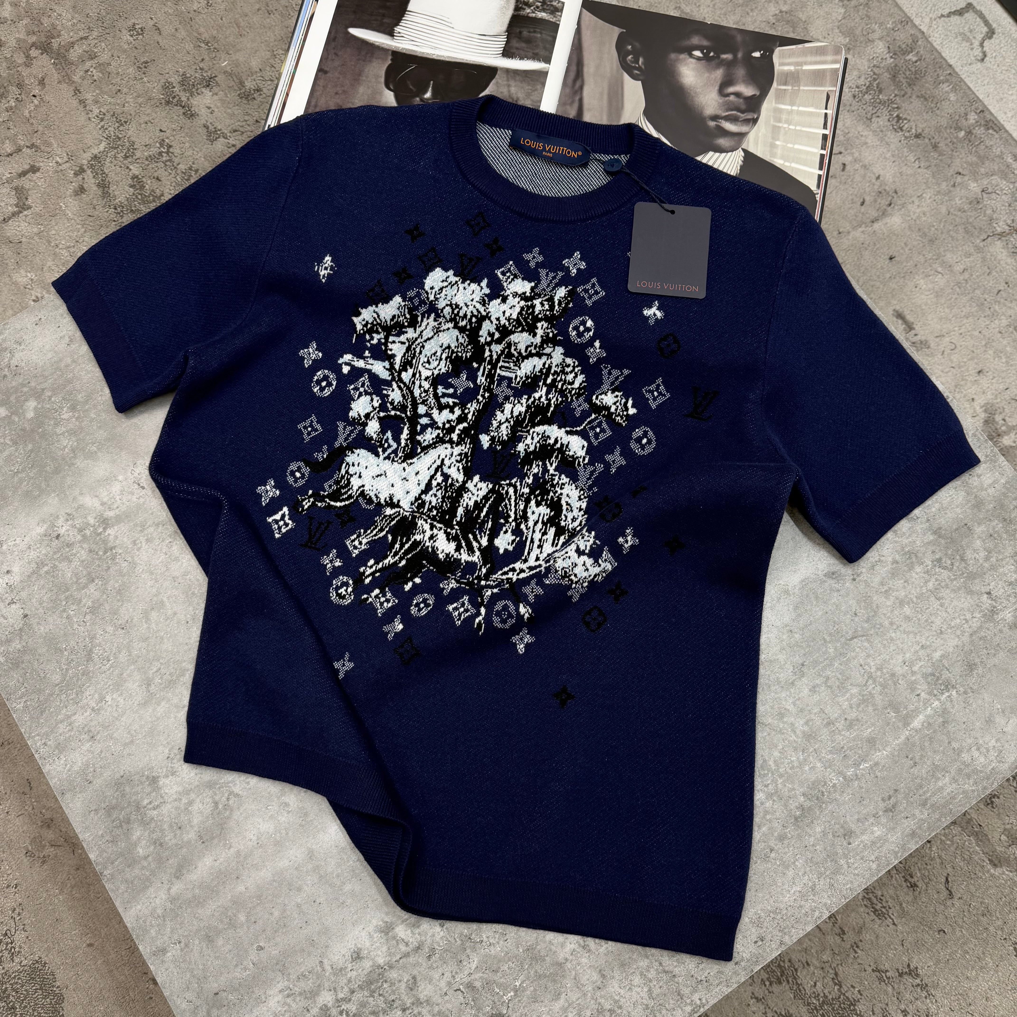 LVE - KNITTED T-SHIRT - BLUE