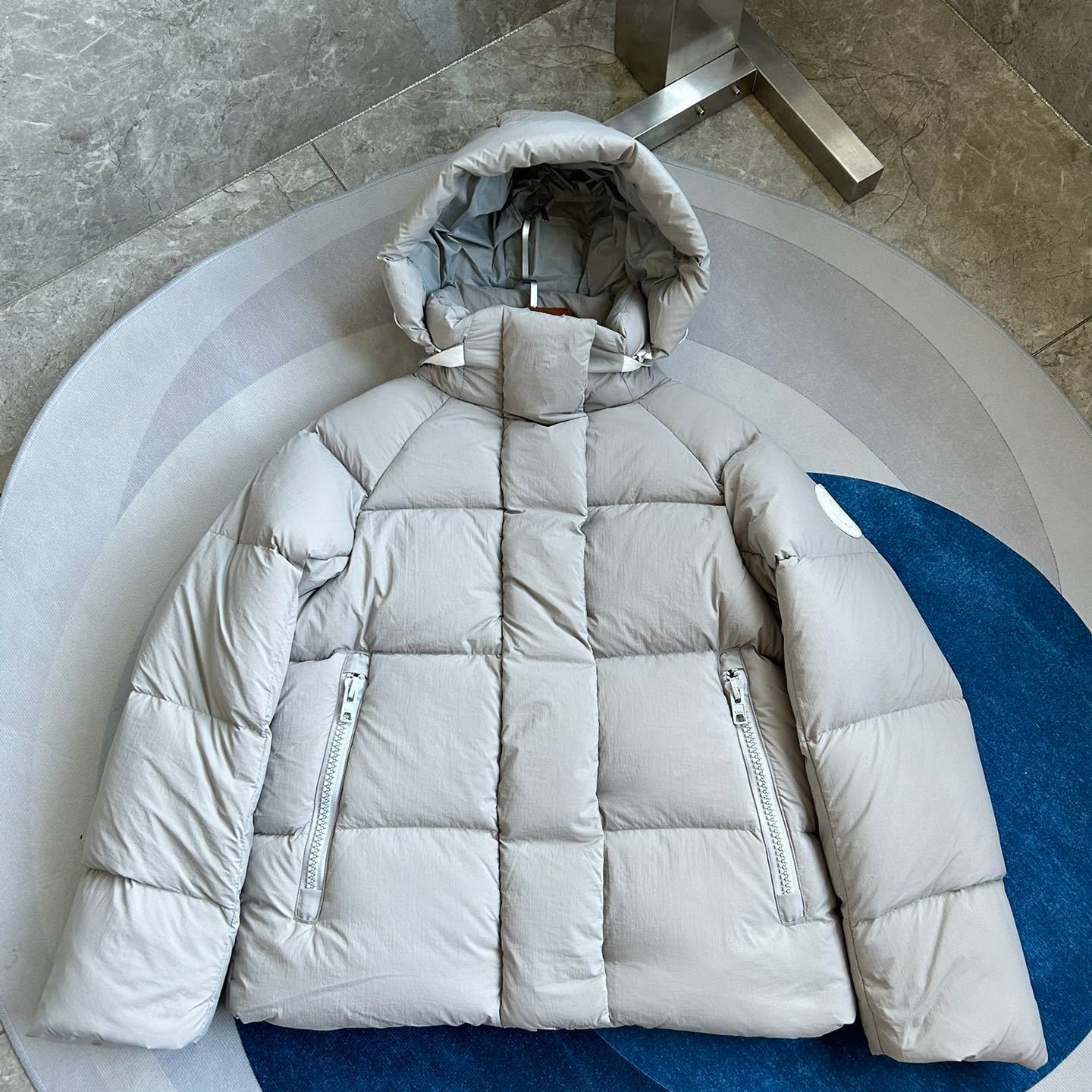 (PRE-ORDER) CG - WOMENS COAT