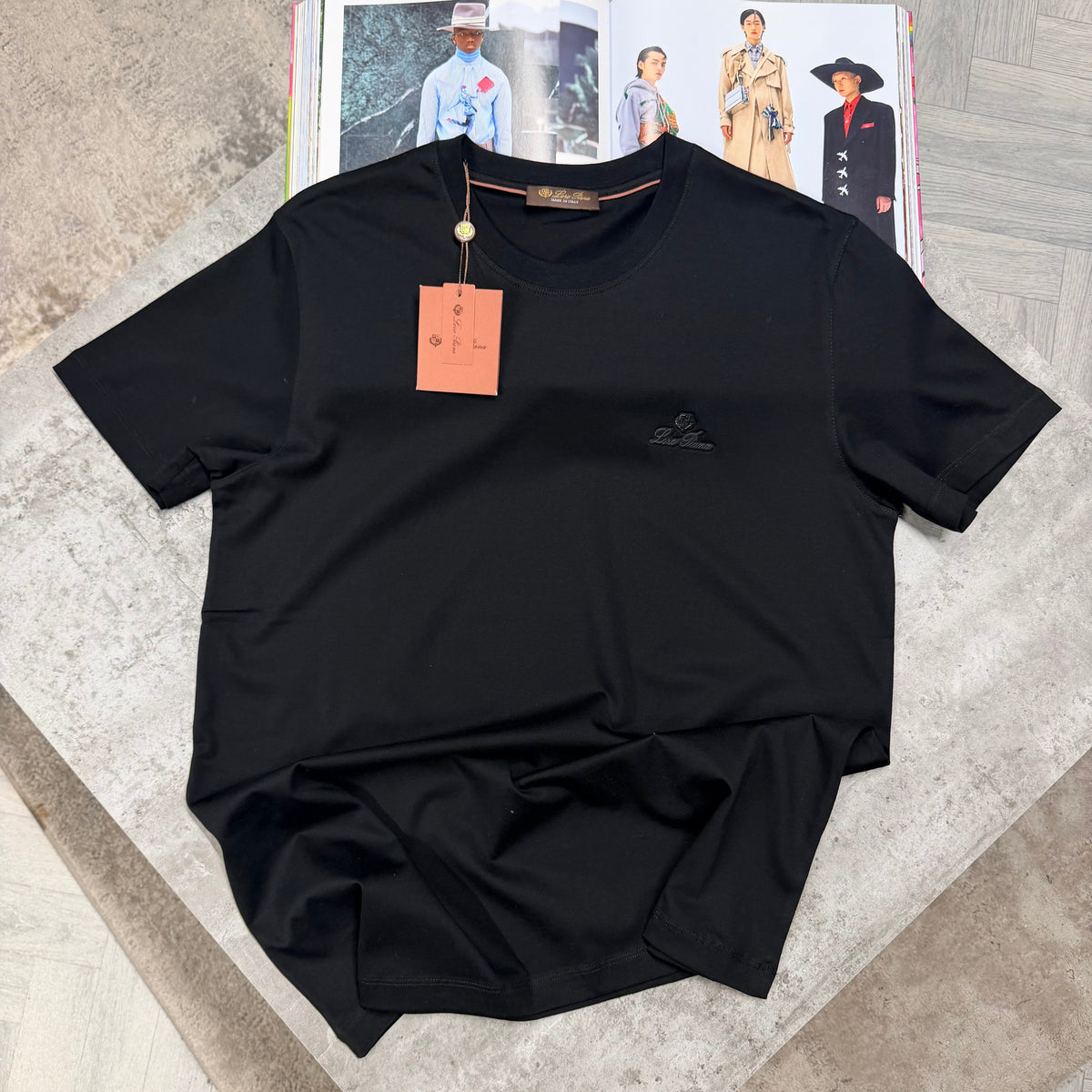 LORO T SHIRT - BLACK