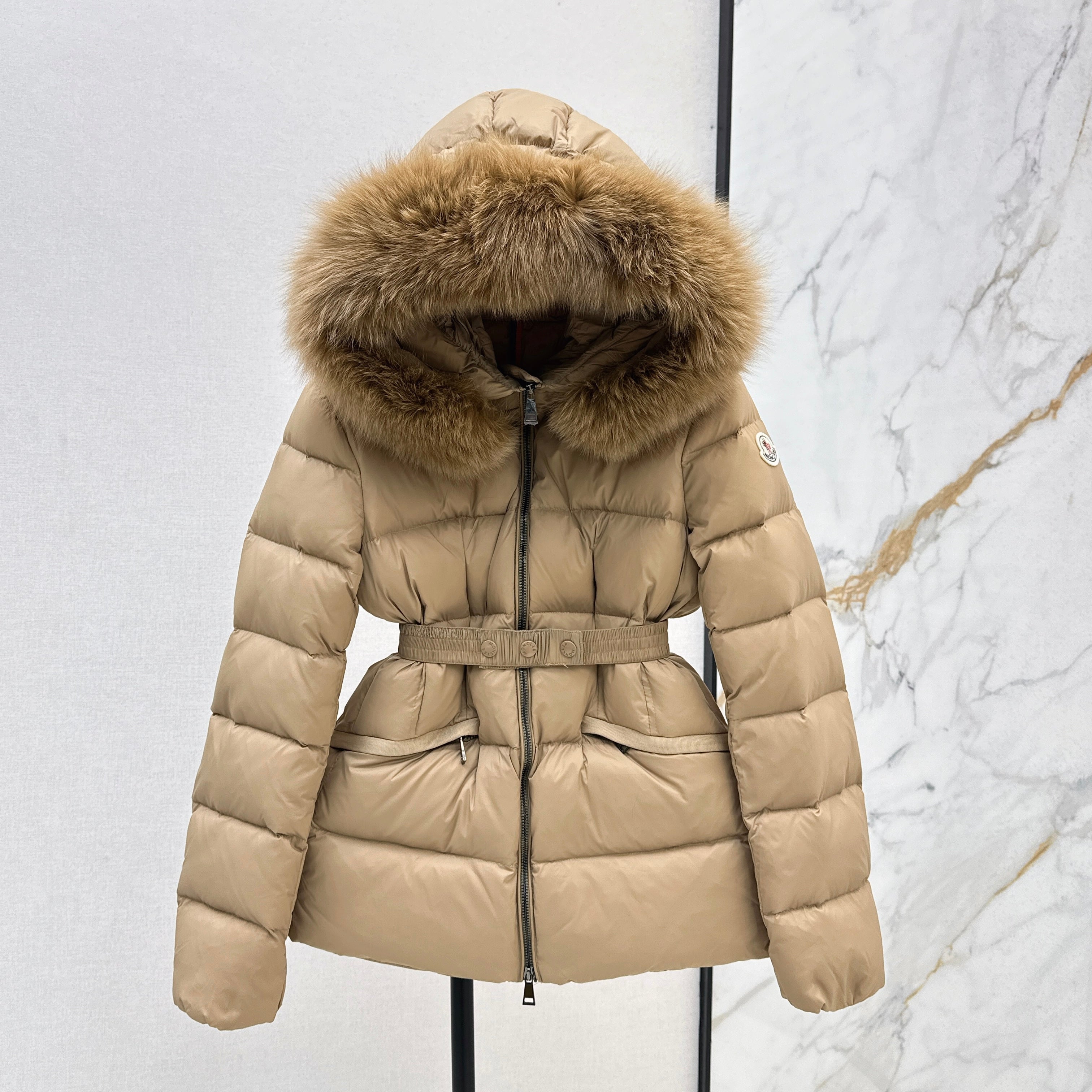(PRE-ORDER) MNCLR - WOMENS COAT - CAMEL