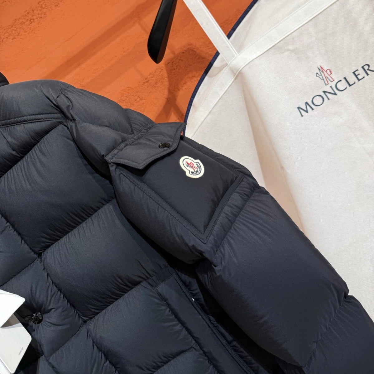 MNCLR MAYA 70 COAT - BLACK