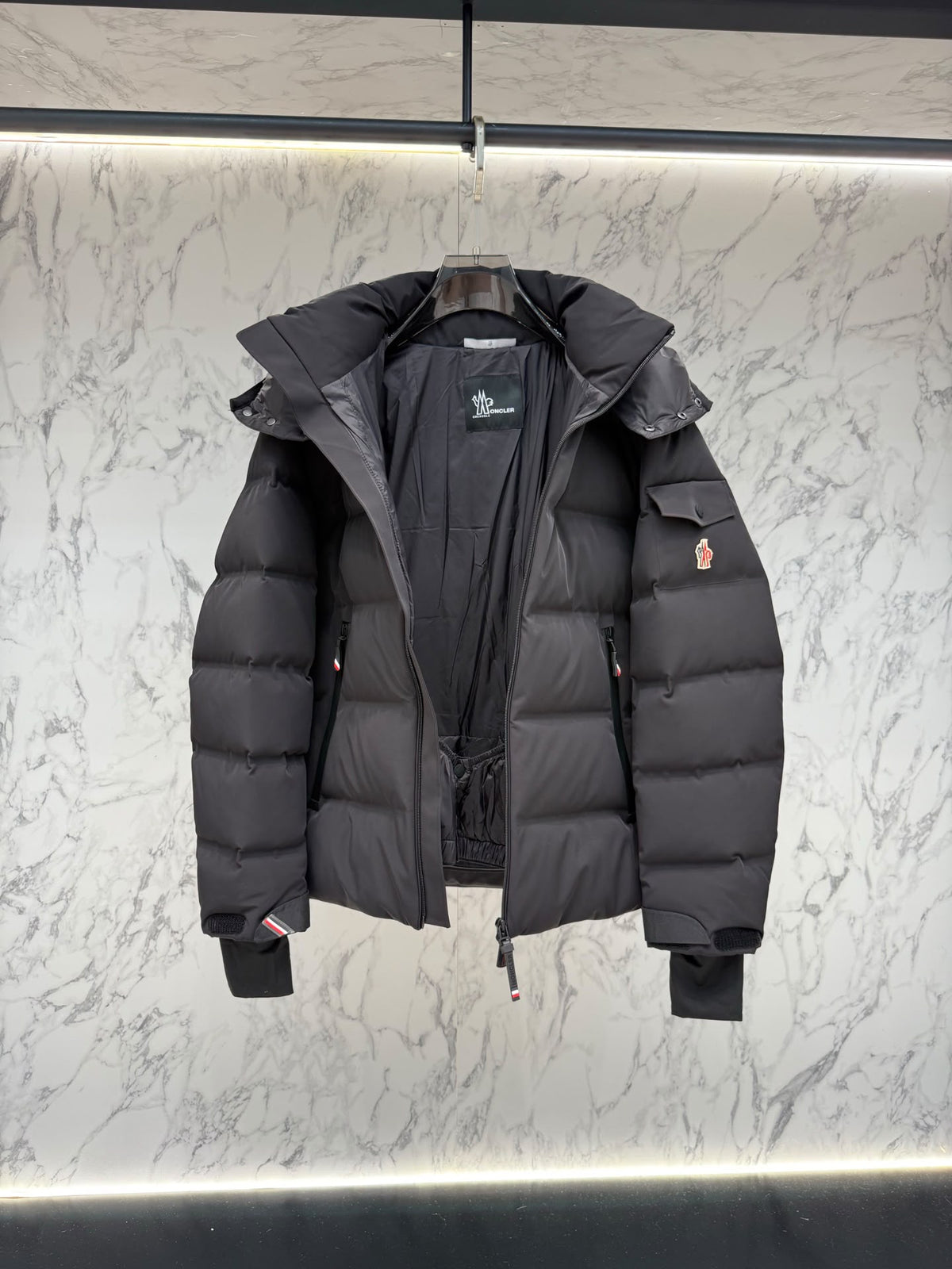 MNCLR GRENOBLE MONTGETECH GRAY - (PRE ORDER)