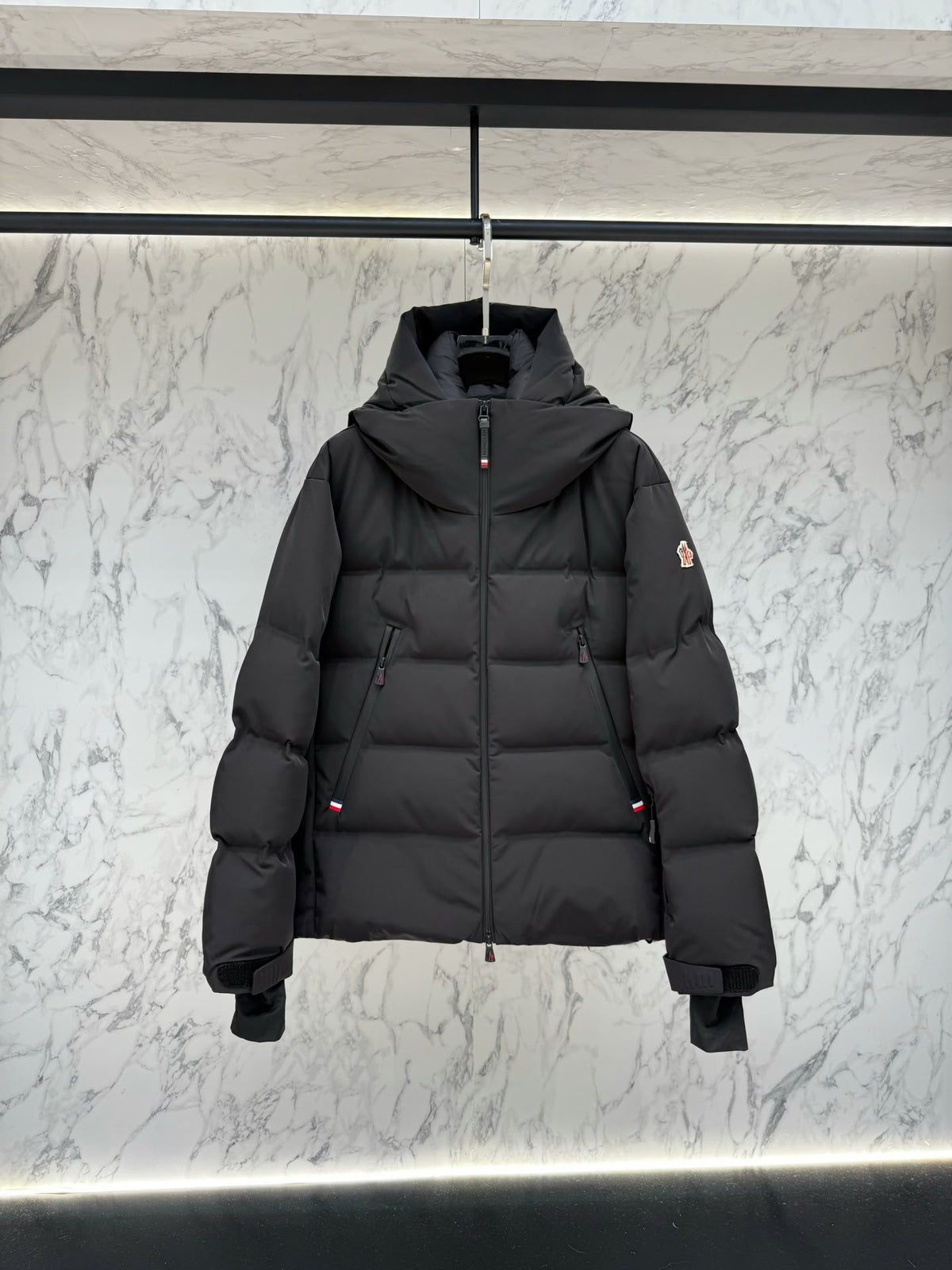 MNCLR GRENOBLE FELLBERG - (PRE ORDER)