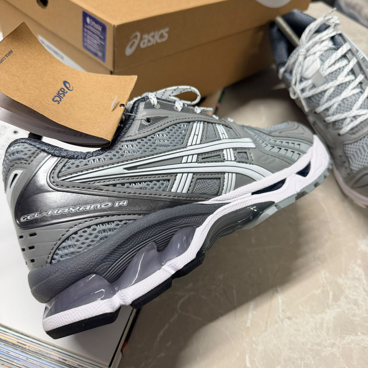 ASCS GEL TRAINER GRAY - (PRE-ORDER)