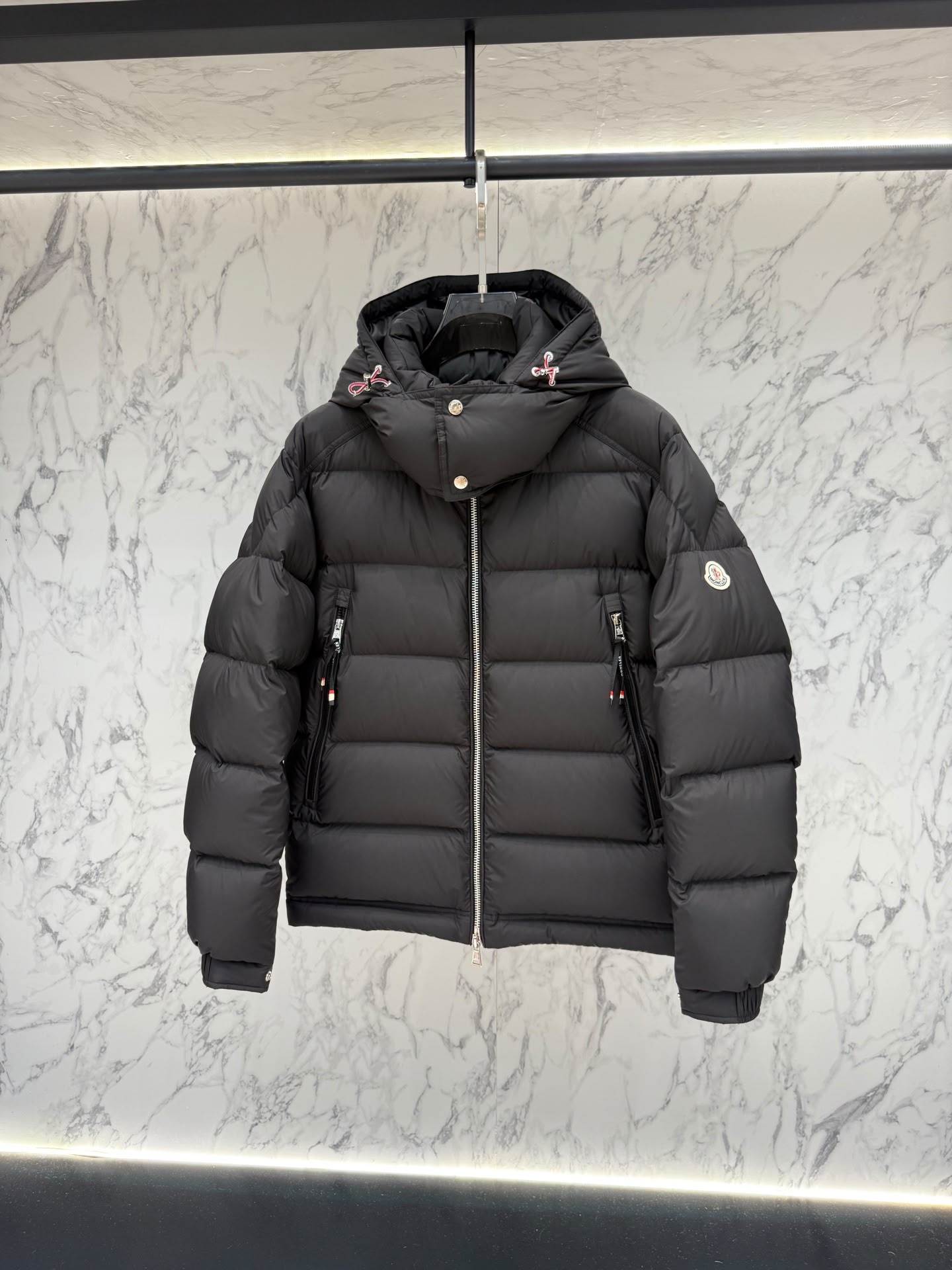 MNCLR PUFF COAT BLACK - (PRE ORDER)